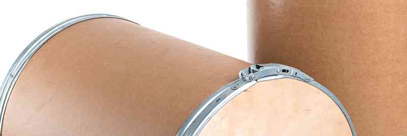 Photo of a lever lock fiber drum closure