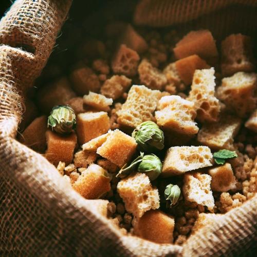 bread and hop