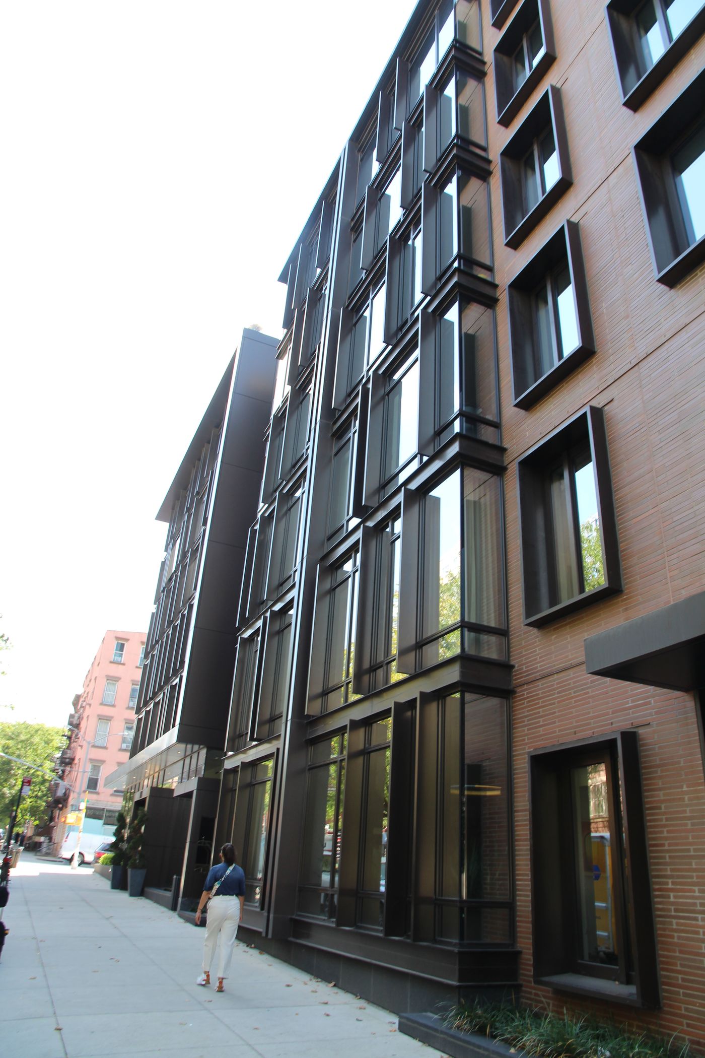 8-Story OoSten Williamsburg Waterfront Condominium Facade Restoration detail image 4