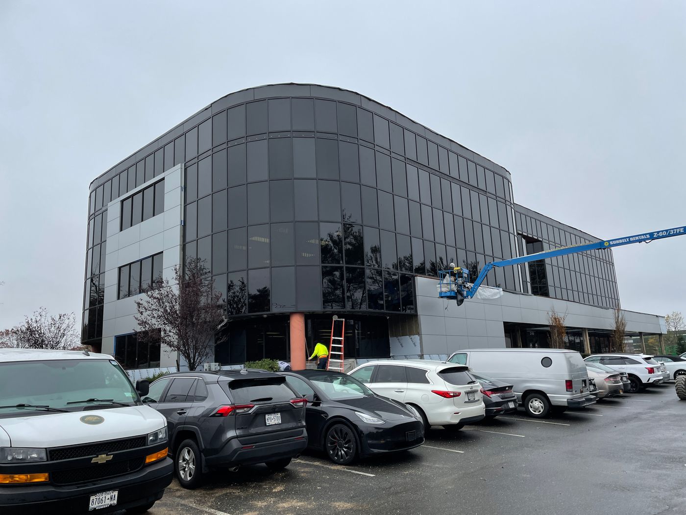 Hauppauge Suburban Commercial Office Facade Retrofit detail image 1