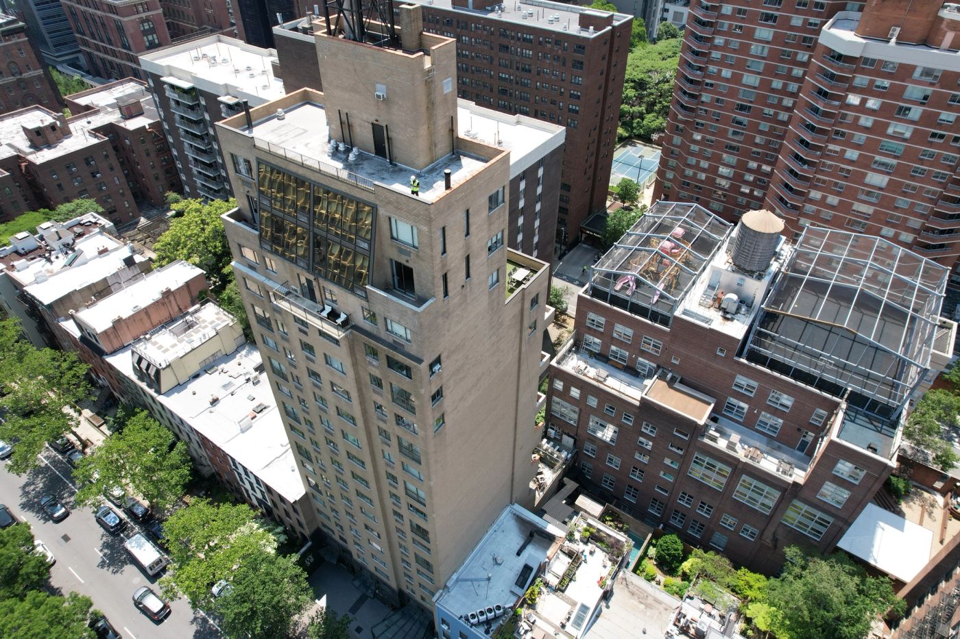18-Story IVY 30 Kips Bay Residential Facade Restoration detail image 1