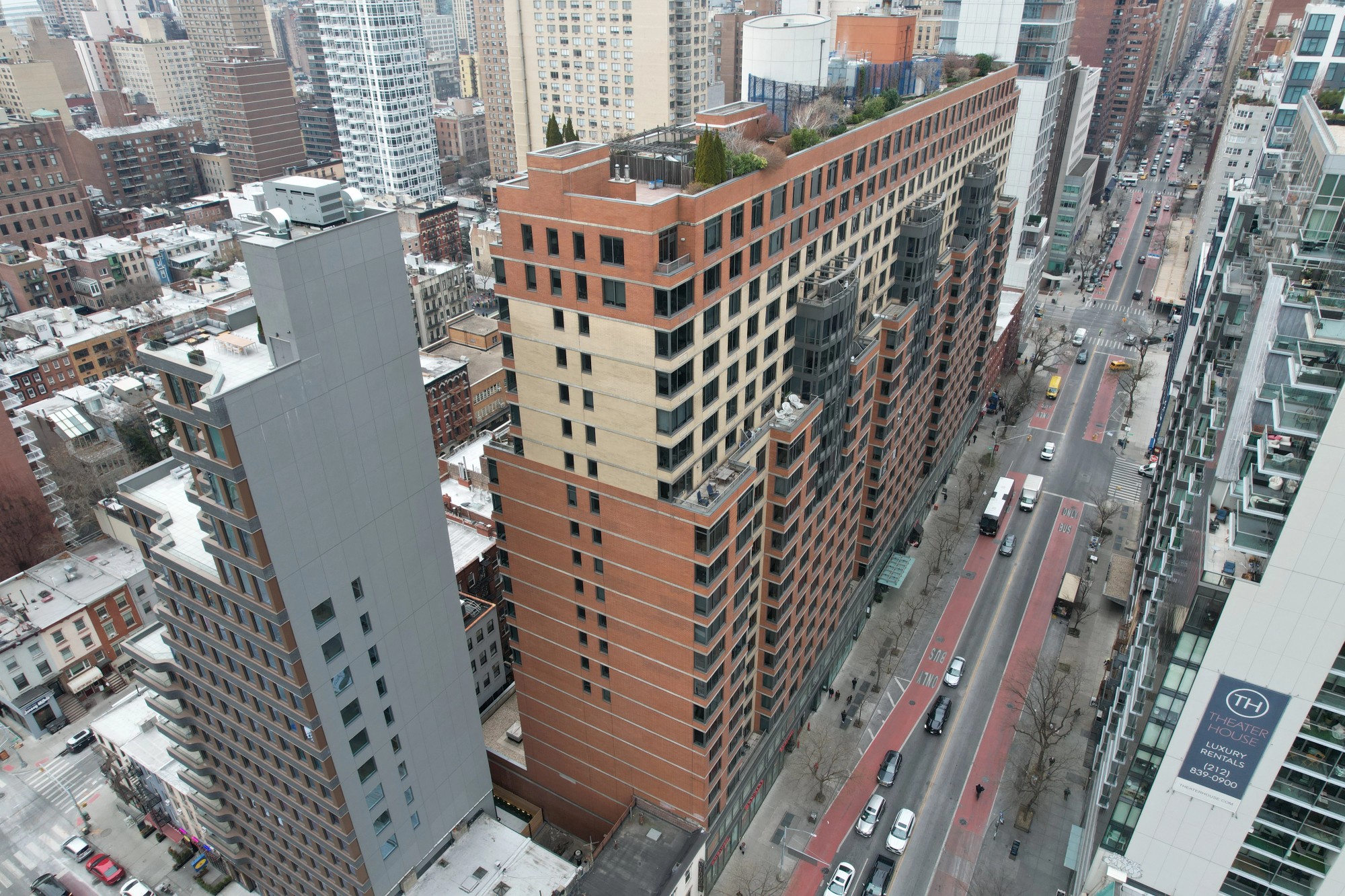 The Anthem 21-Story Kips Bay Garage & Facade Restoration hero image