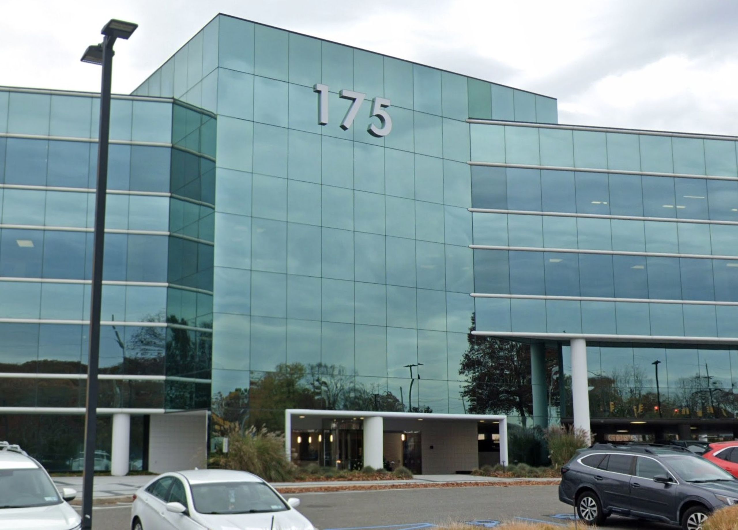 4-Story Melville Commercial Office Facade Retrofit hero image