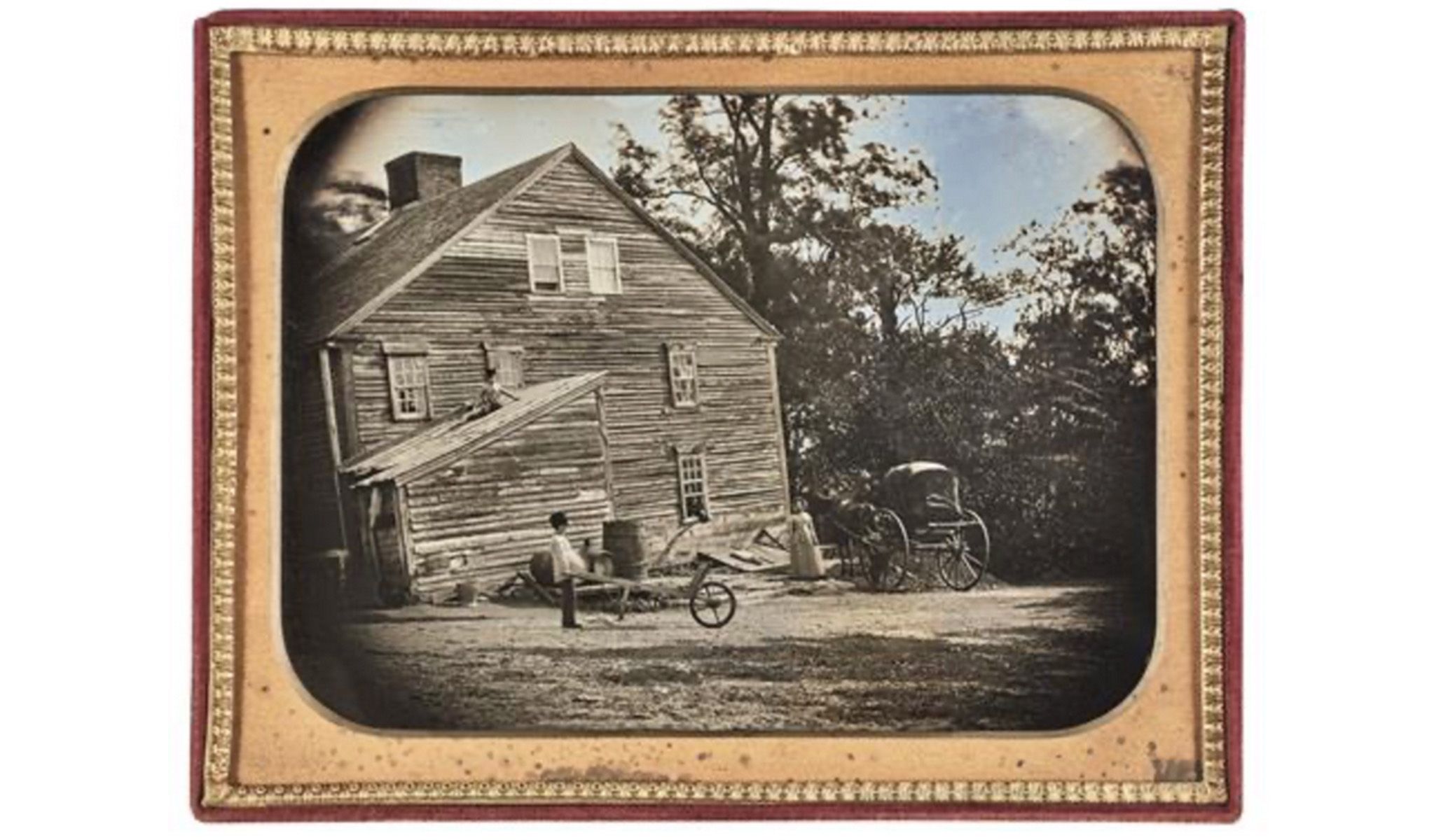 Unknown artist, Crooked House , c. 1848, daguerreotype.