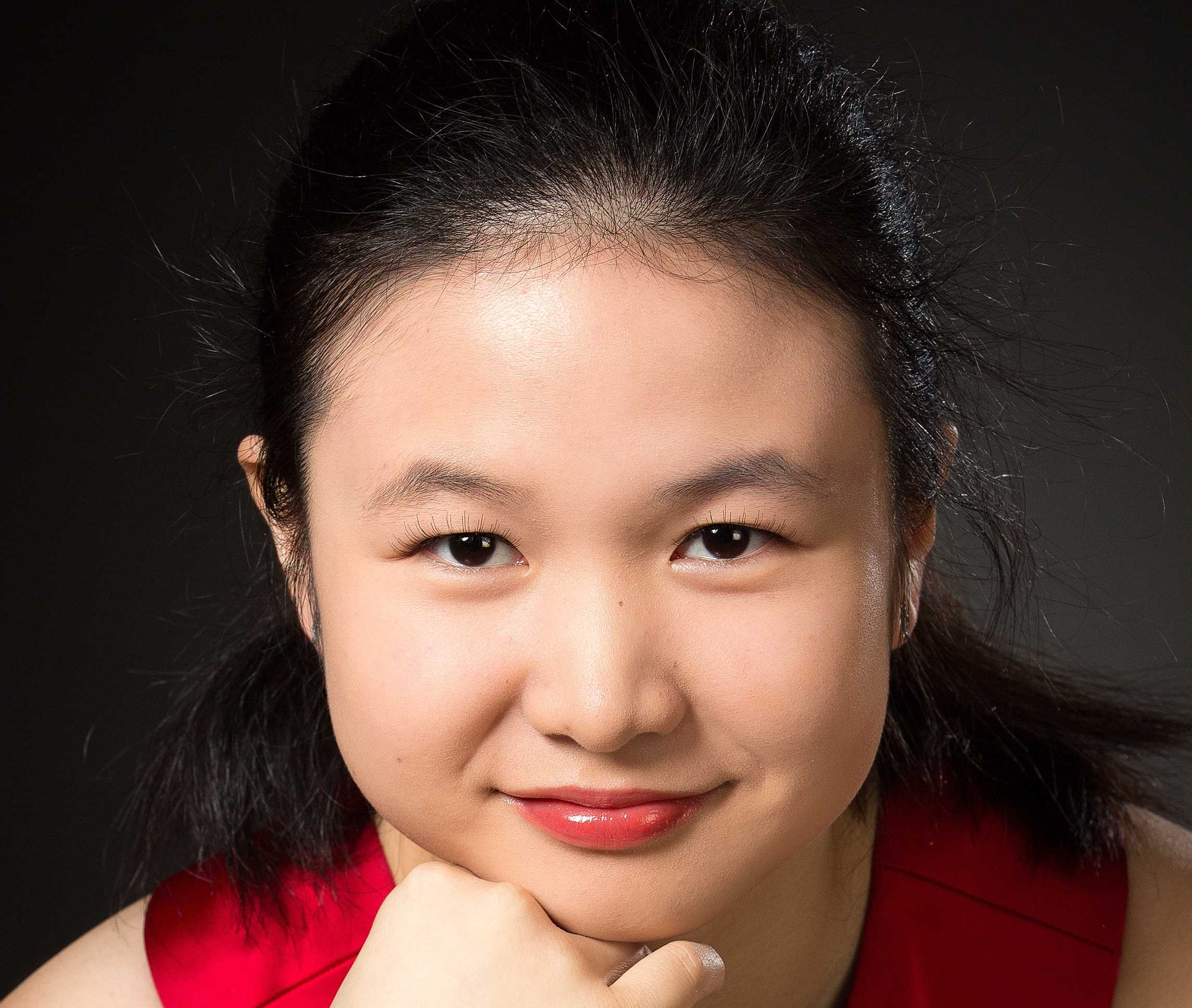 Tiffany Qiu - Piano