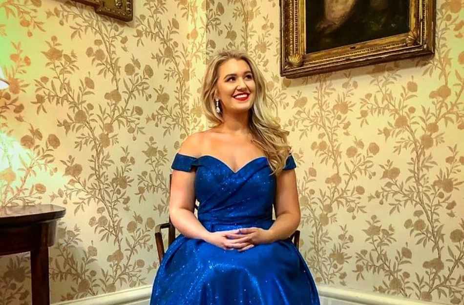 Mezzo-soprano Carolyn Holt was the first recipient of the Irish Heritage Music Bursary for Performance in 2015 and has gone on to be awarded many other prestigious prizes.