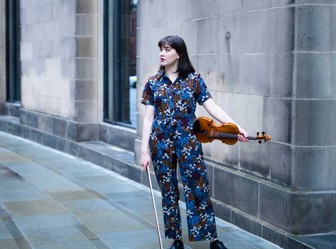 Mollie Wrafter - Irish Violinist