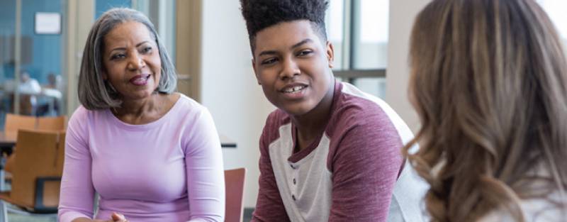 How to Approach Loved Ones About Family Therapy