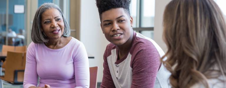 How to Approach Loved Ones About Family Therapy