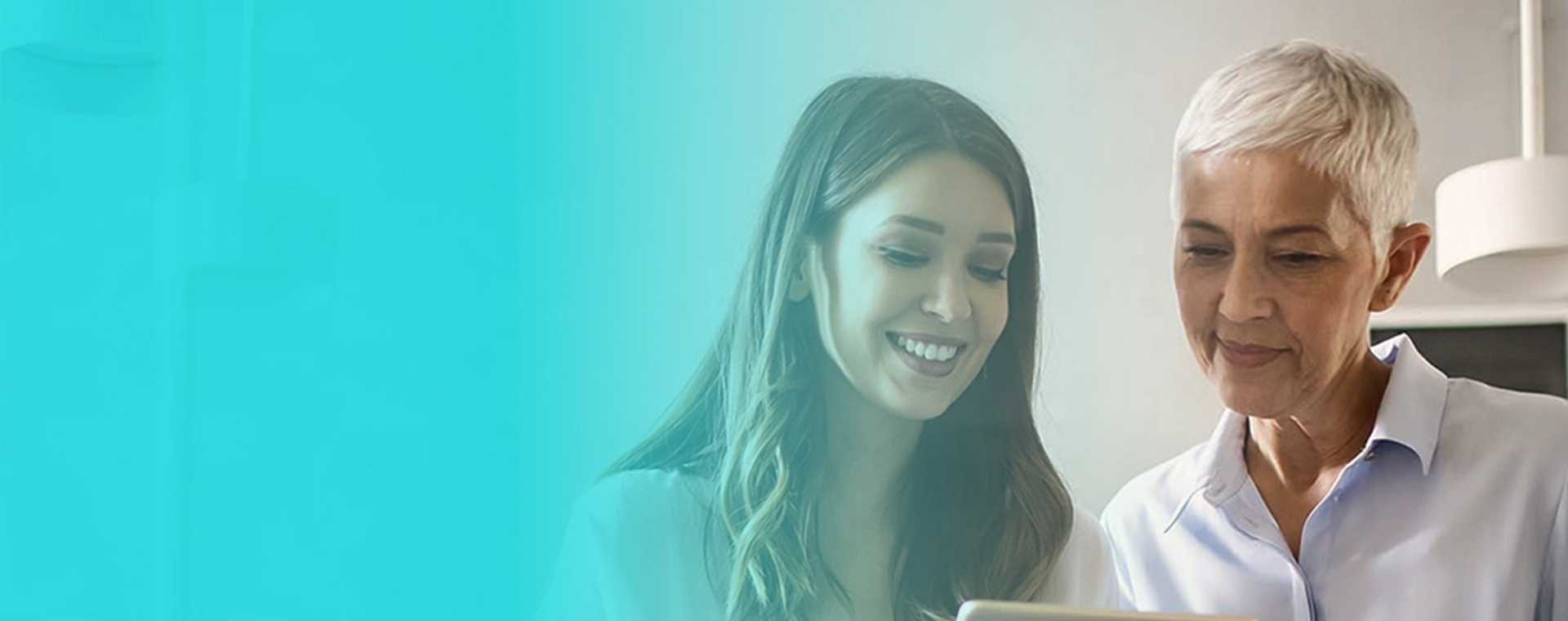 Frauen lernen Salesforce mit der Salesfive Academy