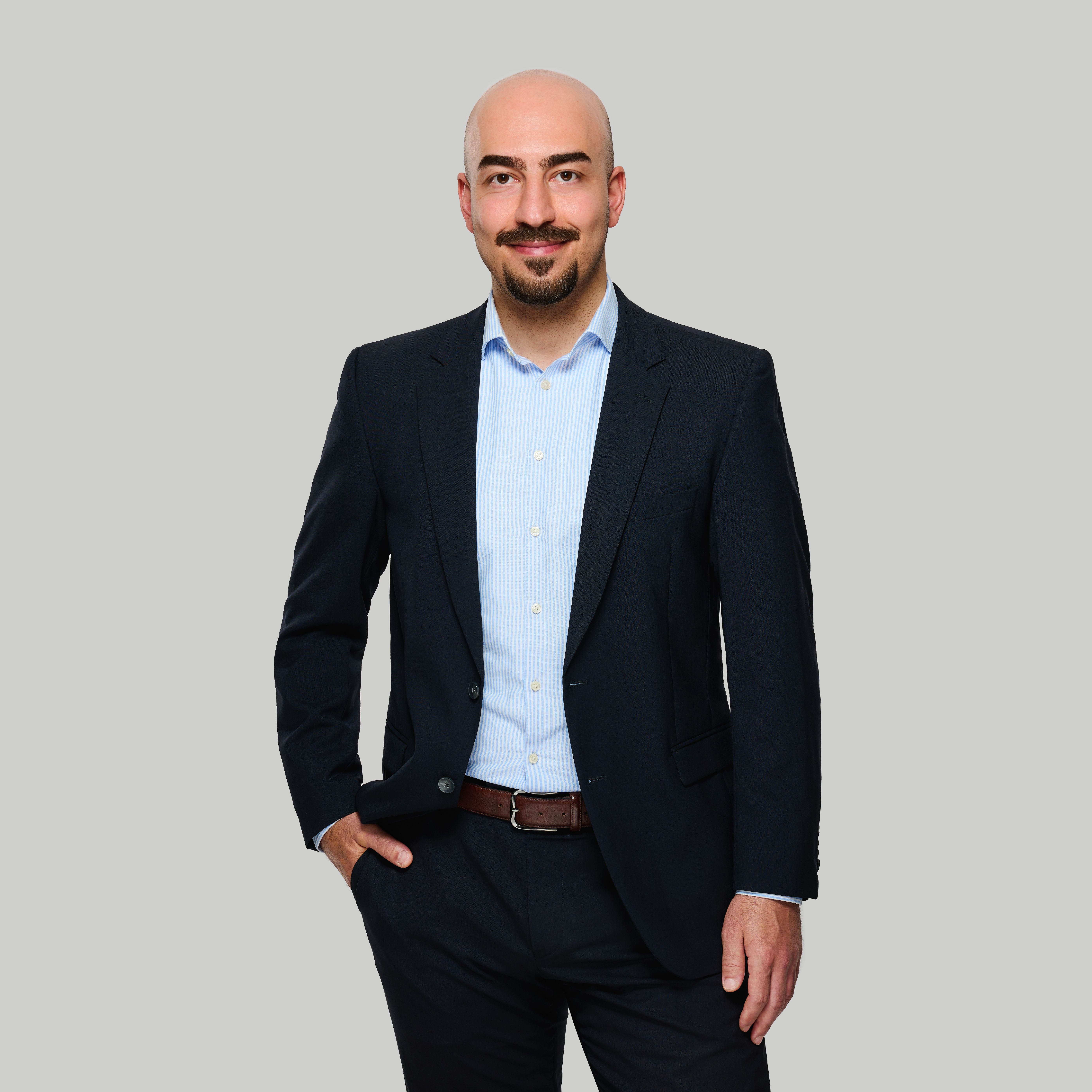 Salih Dinc