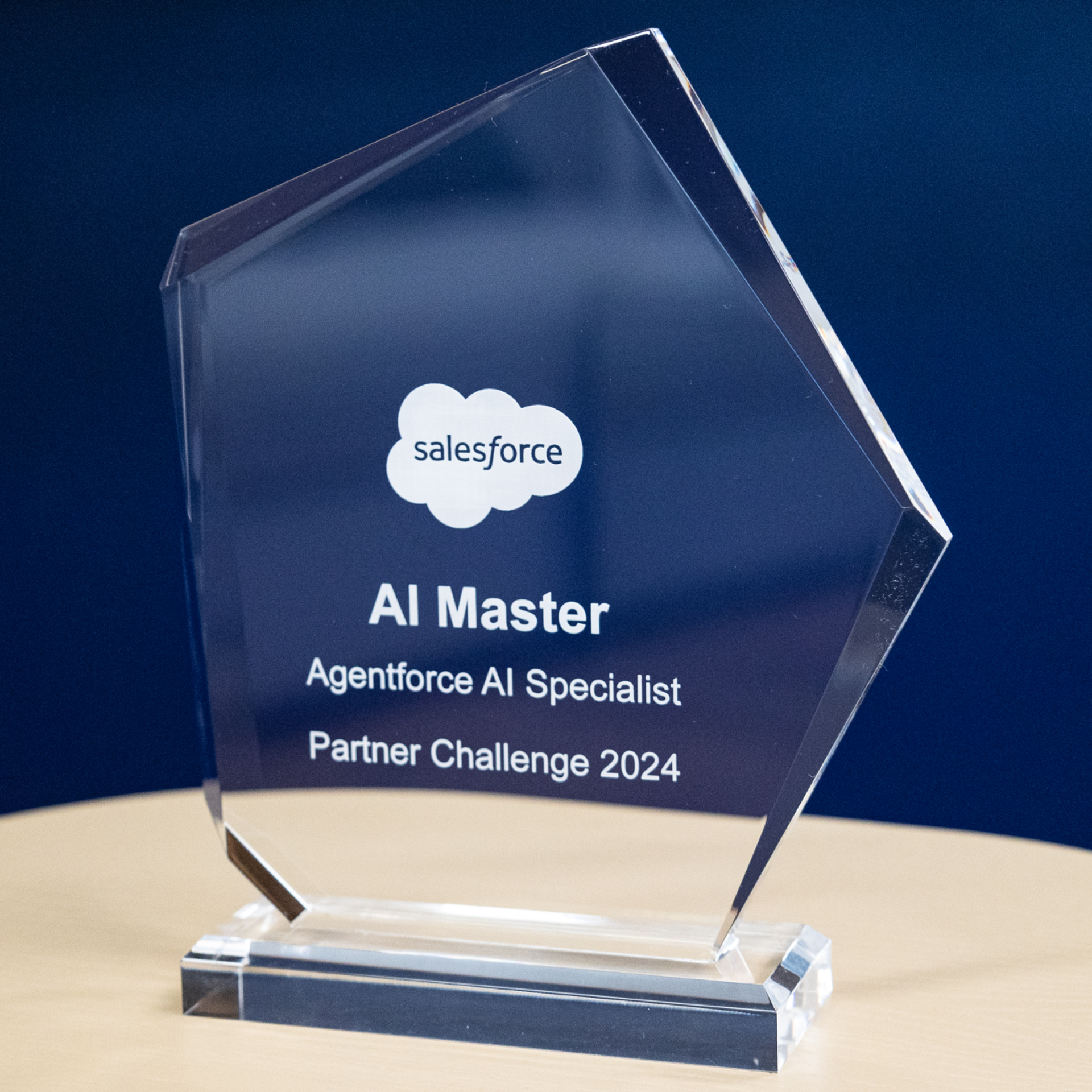 Salesfive ausgezeichnet als Agentforce AI Specialist