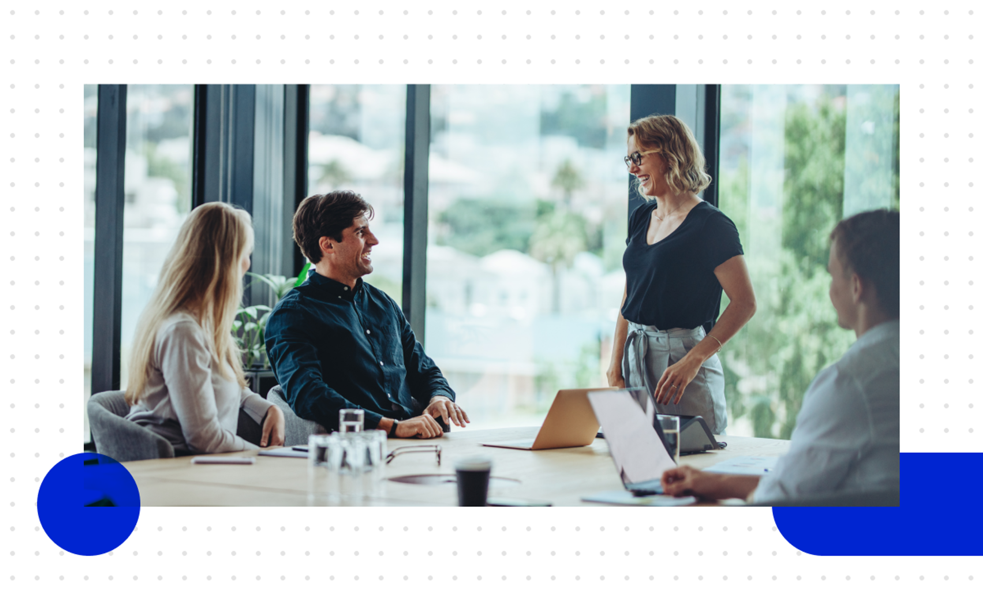 Salesfive Mitarbeiterin im Change-Management-Workshop mit Kunden.