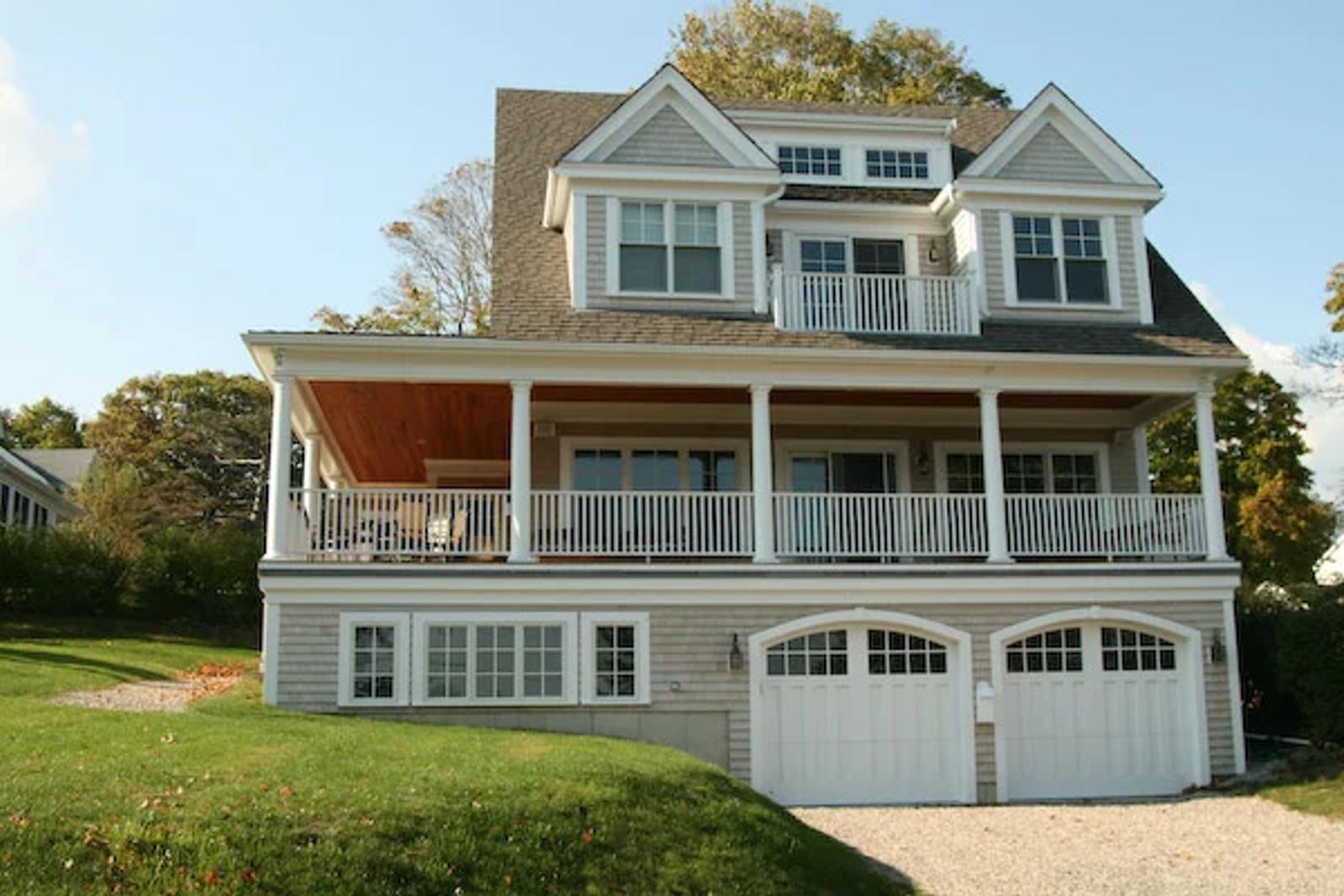 Whiton Avenue — hero image