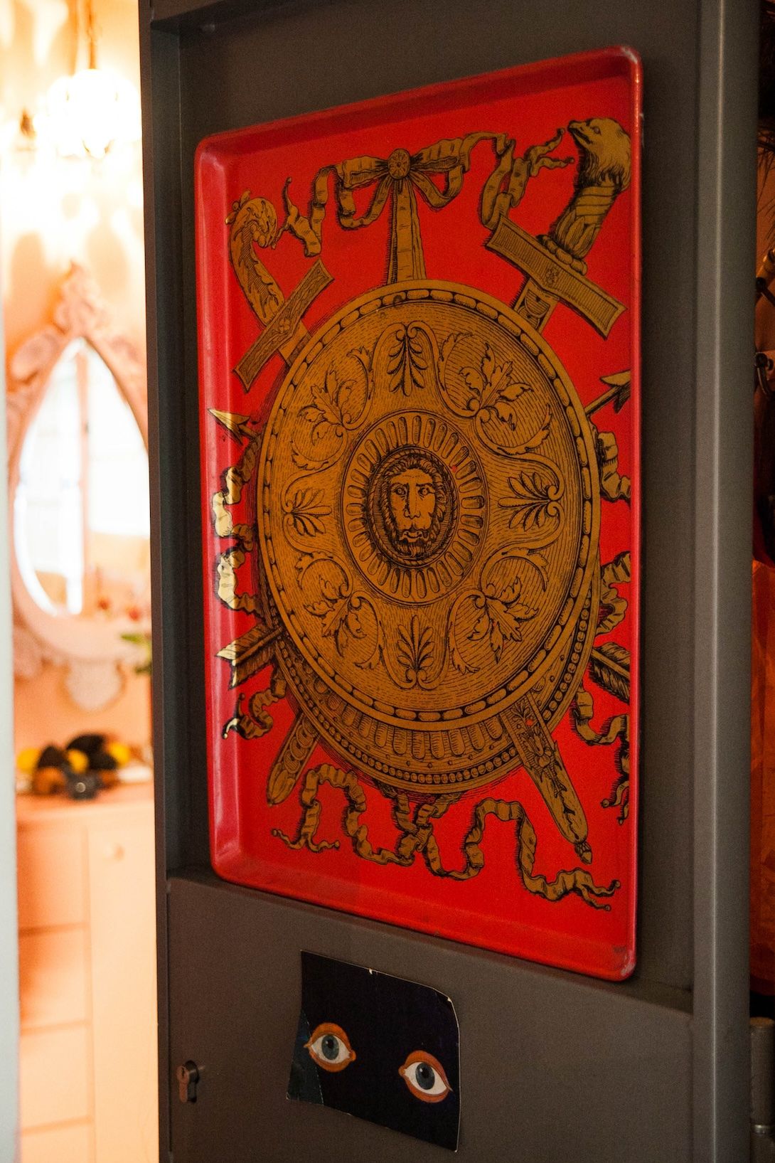 Tastemaker Betony Vernon's office shot for Semaine by Giada Mariani