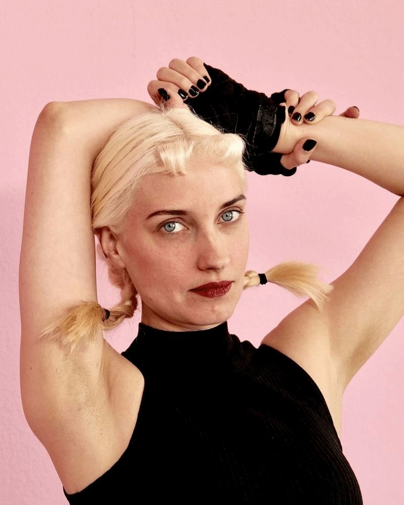 Molly Nilsson on Spotify chosen by Tastemaker Luke Edward Hall, for Semaine.