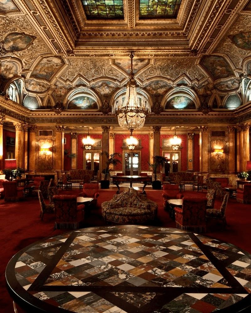 Grand Hotel Plaza, Chosen by Semaine Tastemaker Betony Vernon