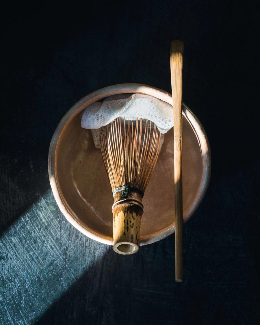 O ritual do chá ensina sobre tempo e forma.