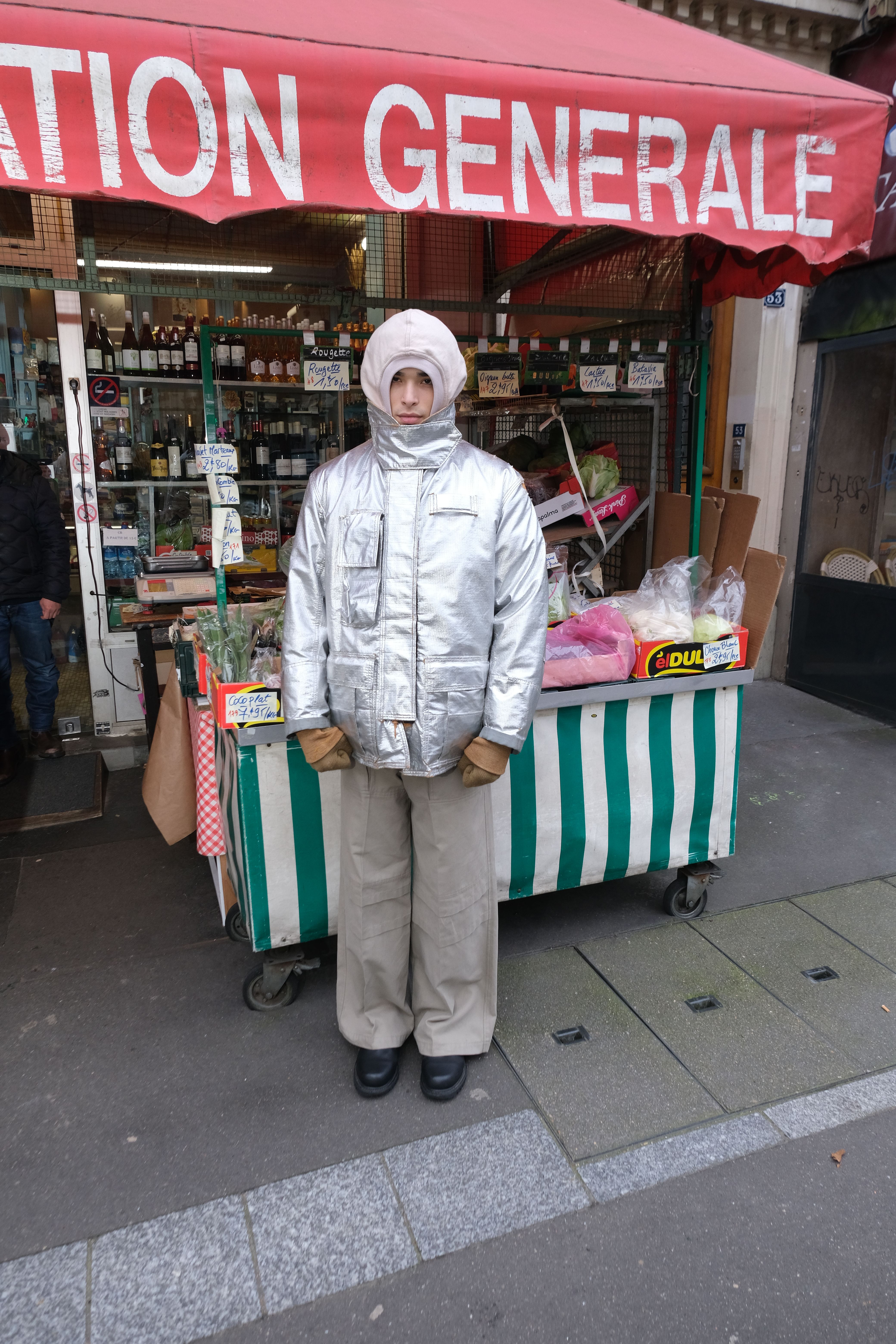 PAUL IN PARIS