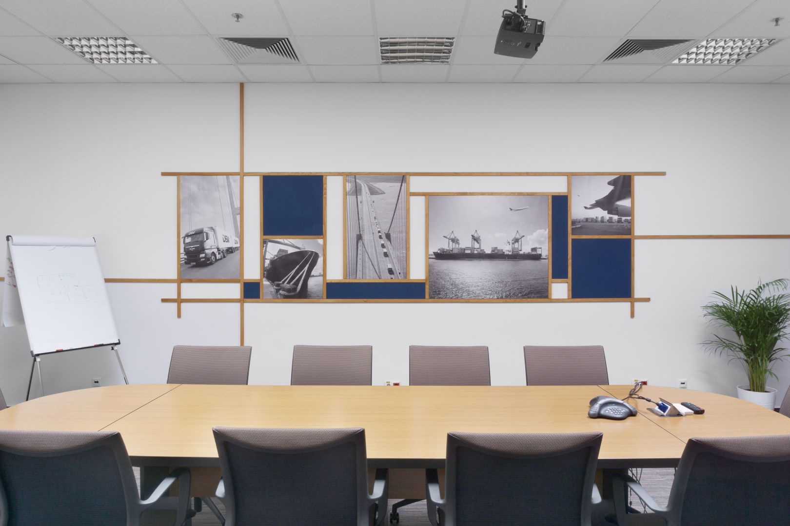 DSV Solutions, săli de conferință