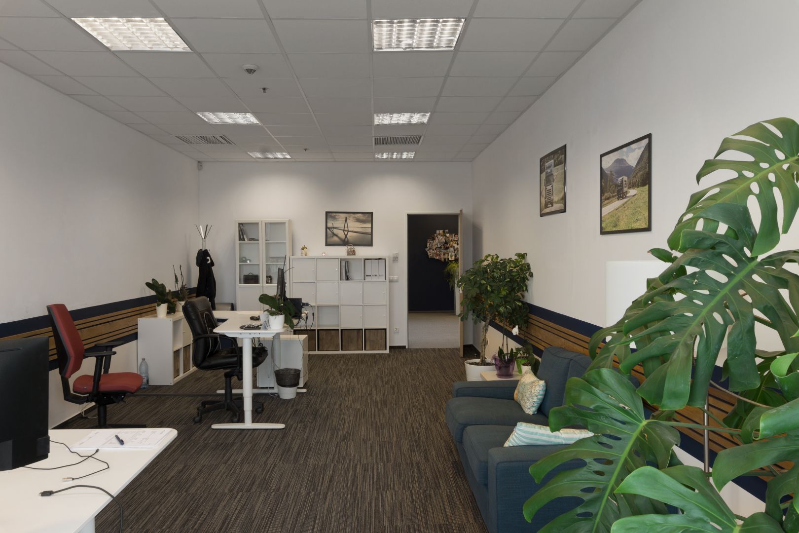 DSV Solutions, birouri