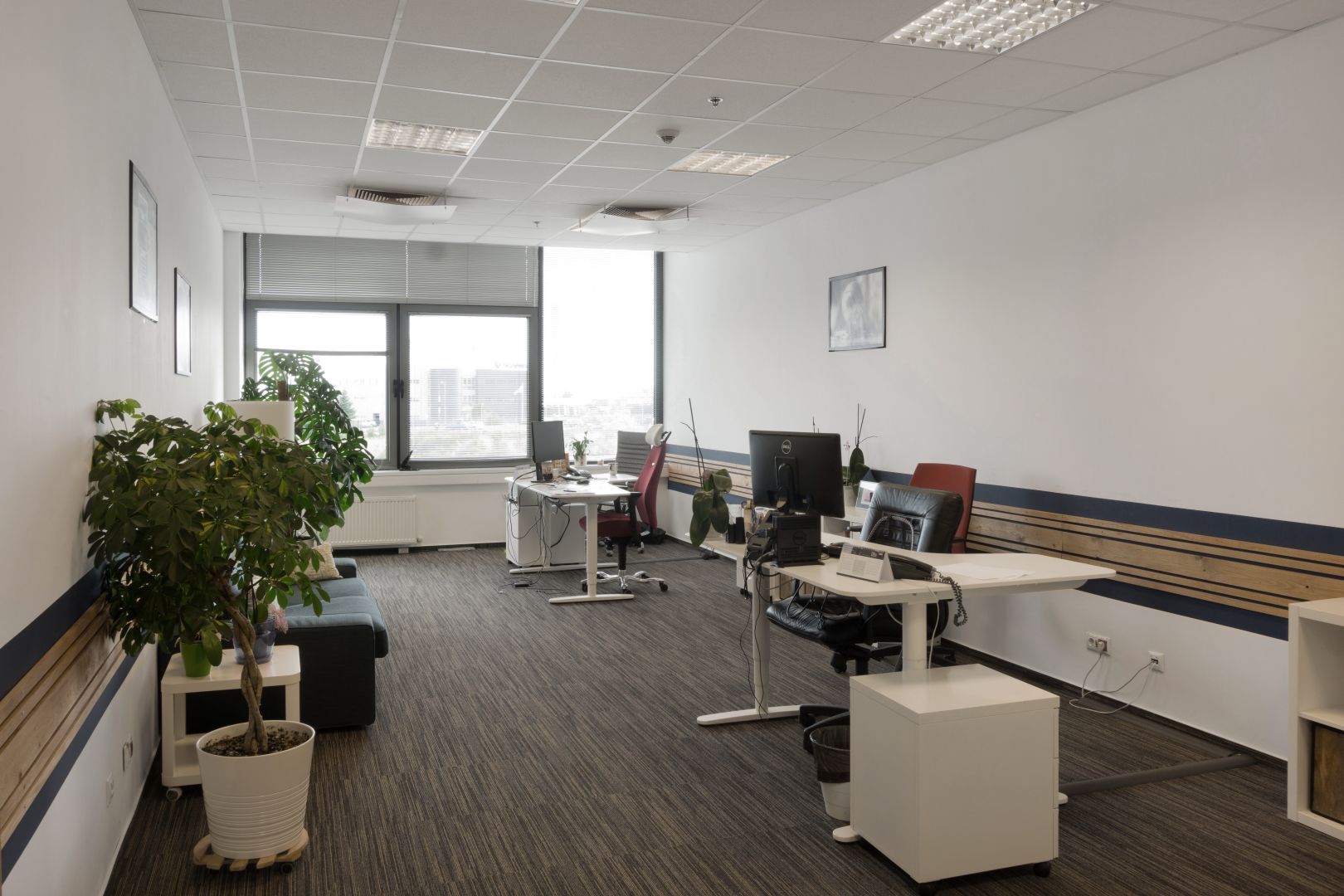 DSV Solutions, birouri