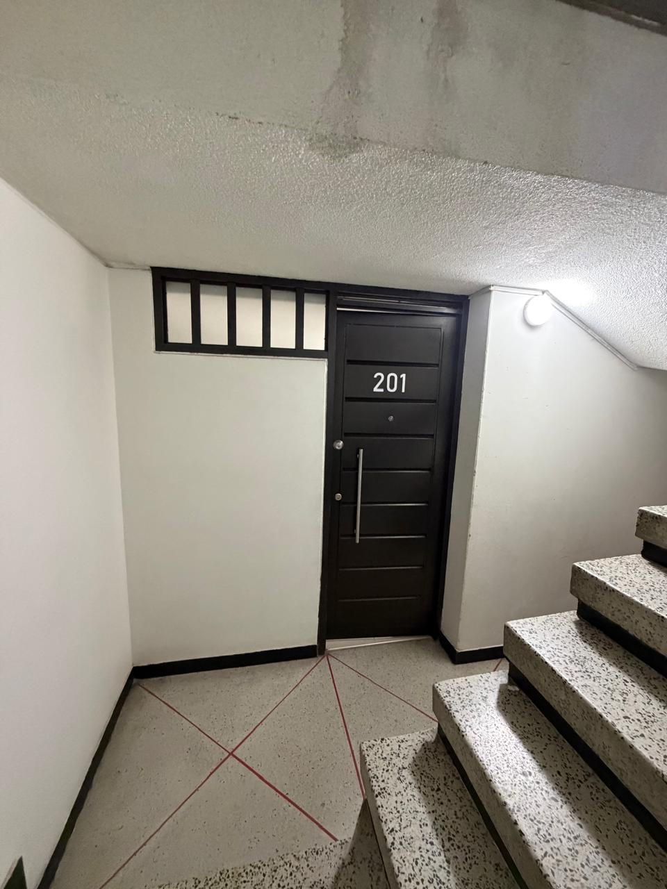 APARTAMENTO 201 CENTRO