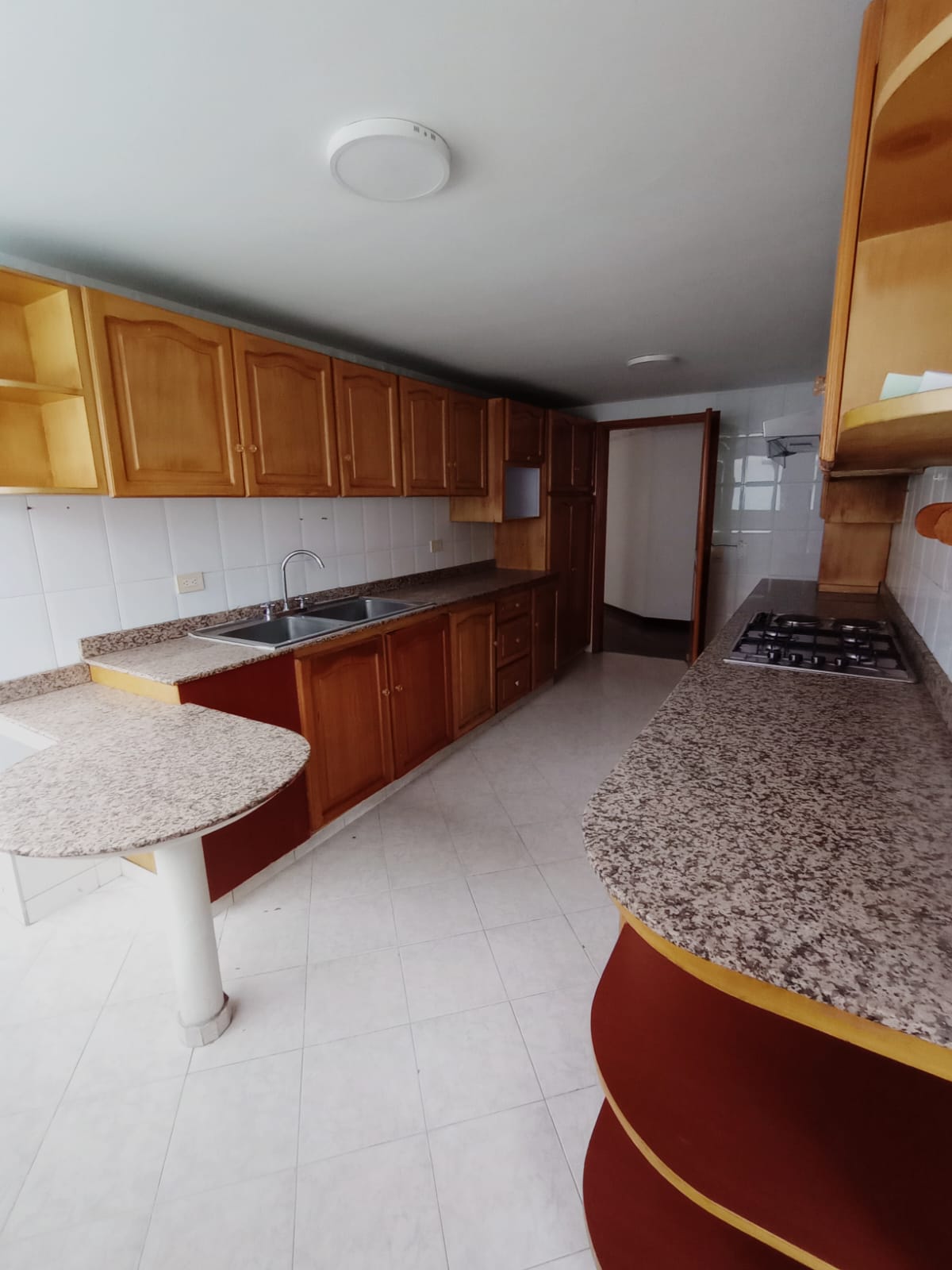 APARTAMENTO 302 TAMANA-E
