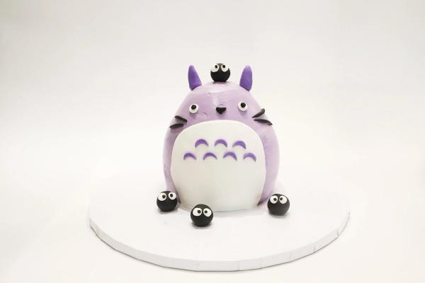 Totoro Cake