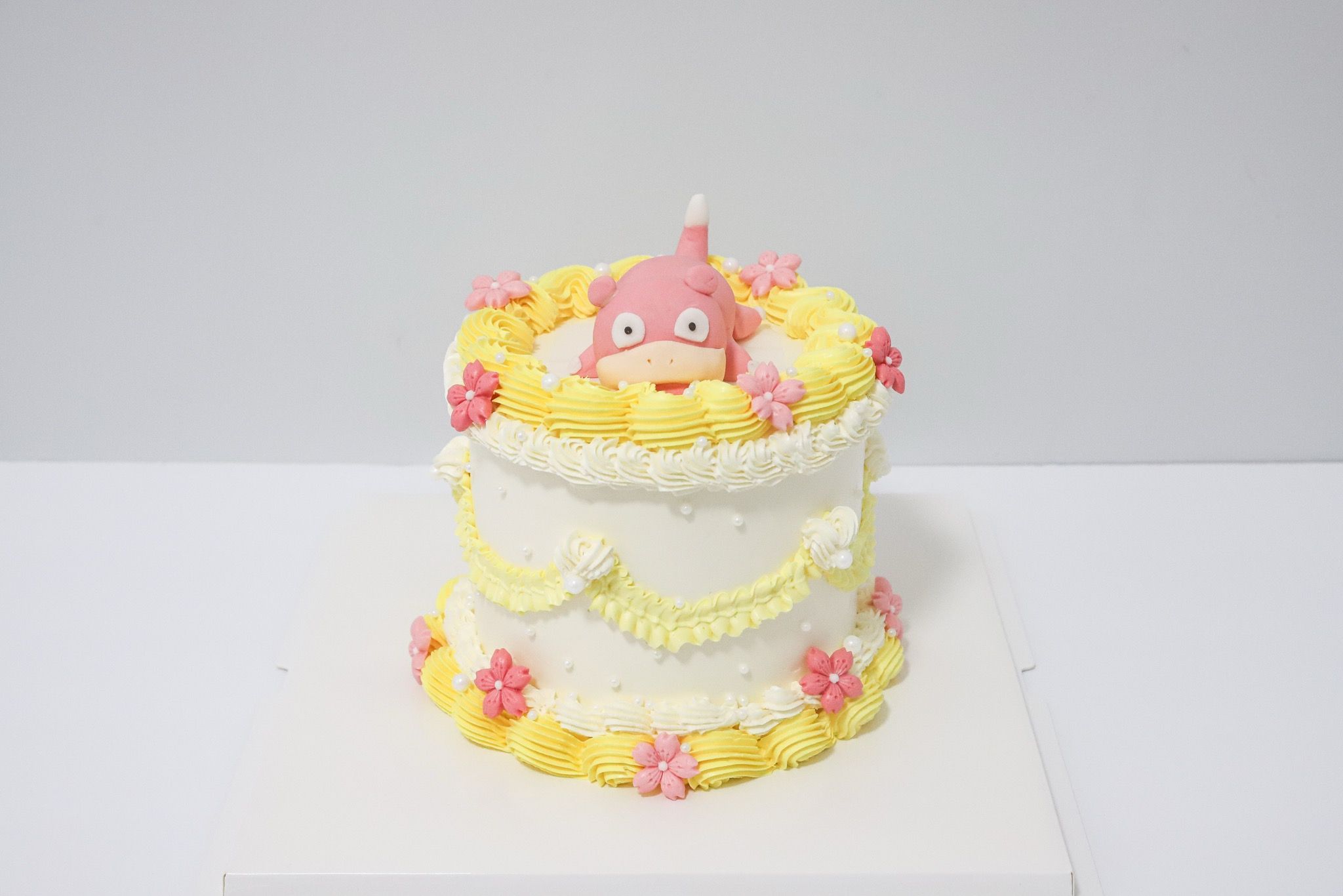 Slowpoke with Pearl & Rose Piping