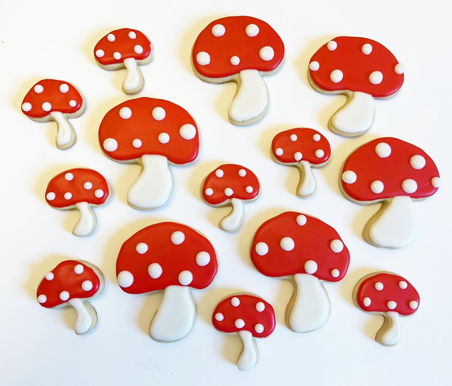 Magical Amanita Cookie Cluster