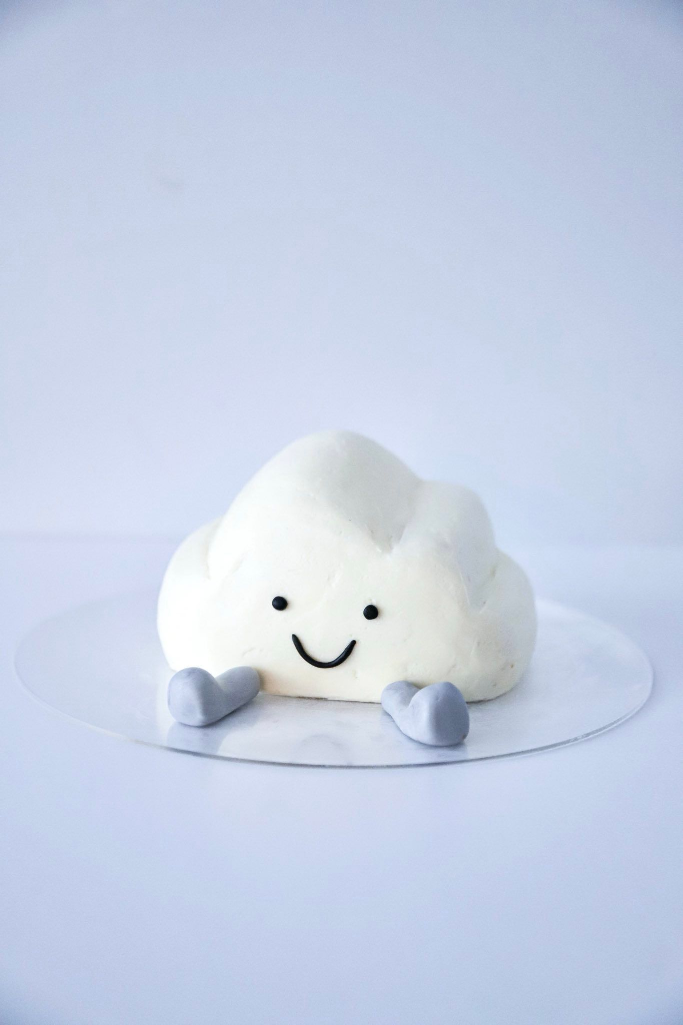 Smiling Cloud Cake