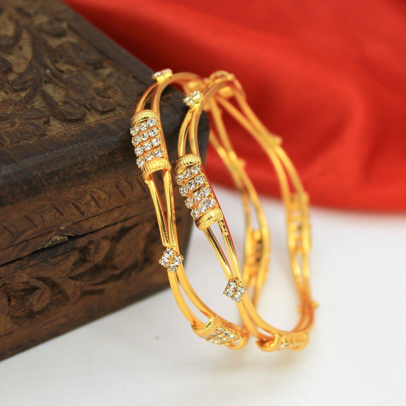 Slim gold bangles