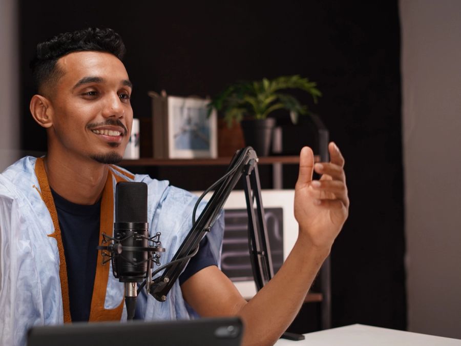 About the client: AI-Powered YouTube Video Highlights and Interactive Q&A
