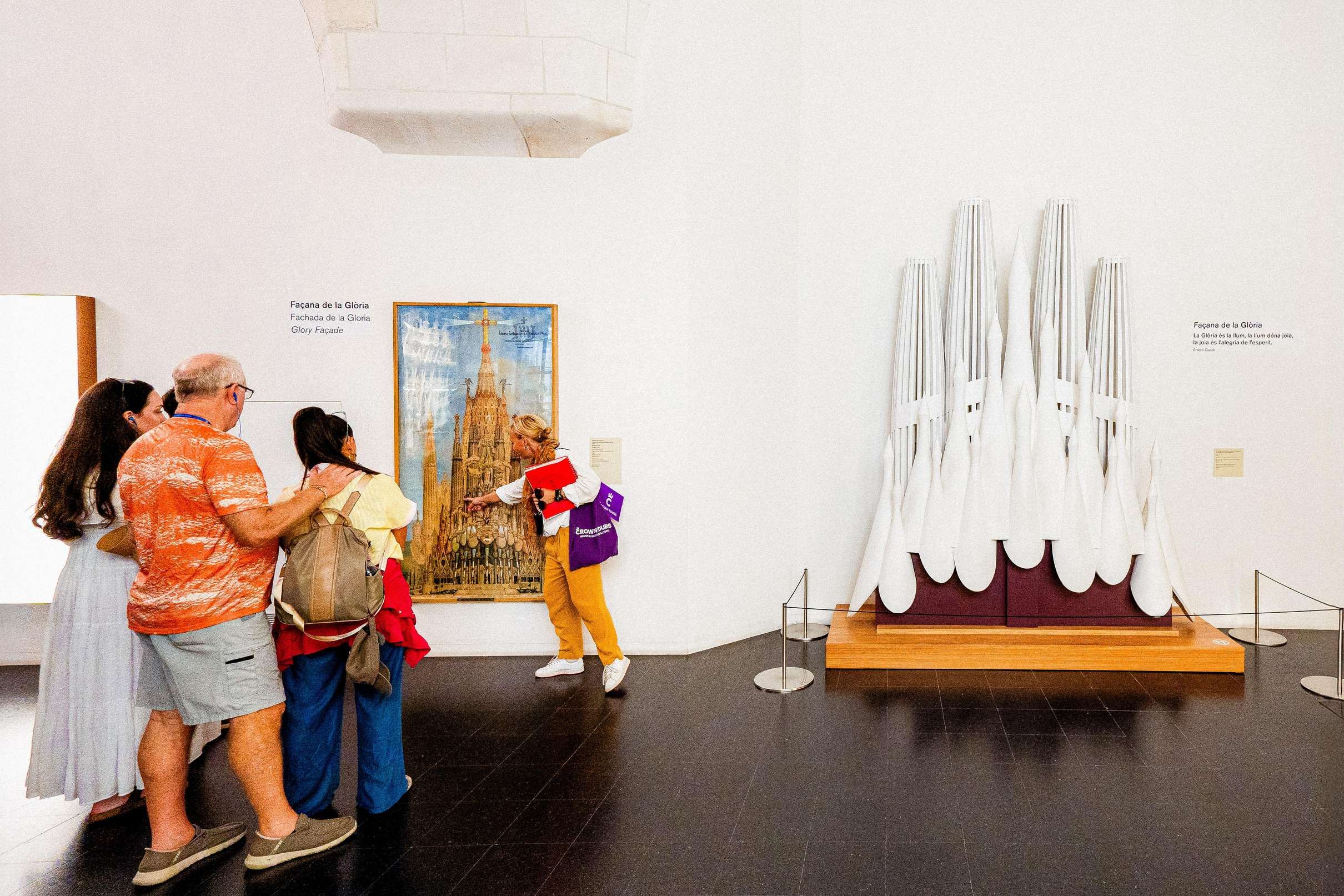 Sagrada Familia Priority Access Tour with Museum Visit, Barcelona — photo 4