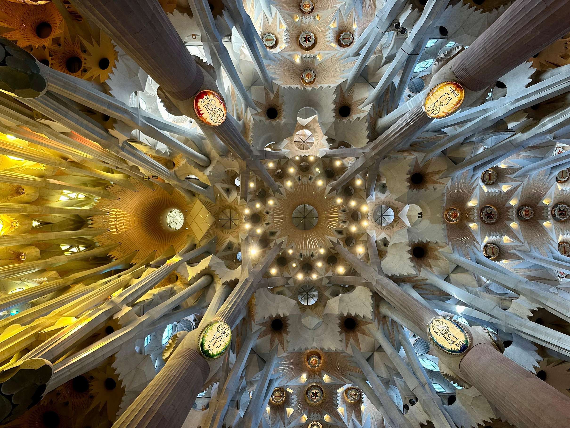 Sagrada Familia Tour with Passion Tower Views, Barcelona — photo 2
