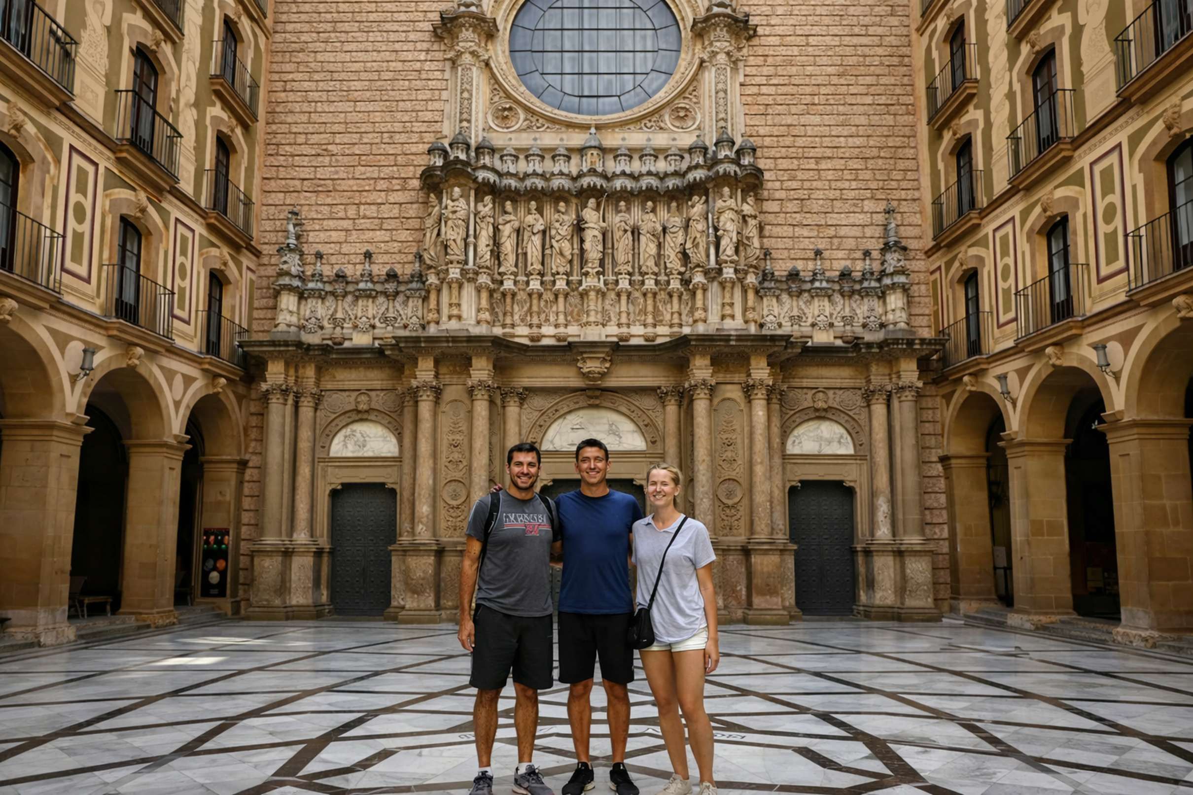 Barcelona & Montserrat Full-Day Tour with Sagrada Familia, Barcelona — photo 4