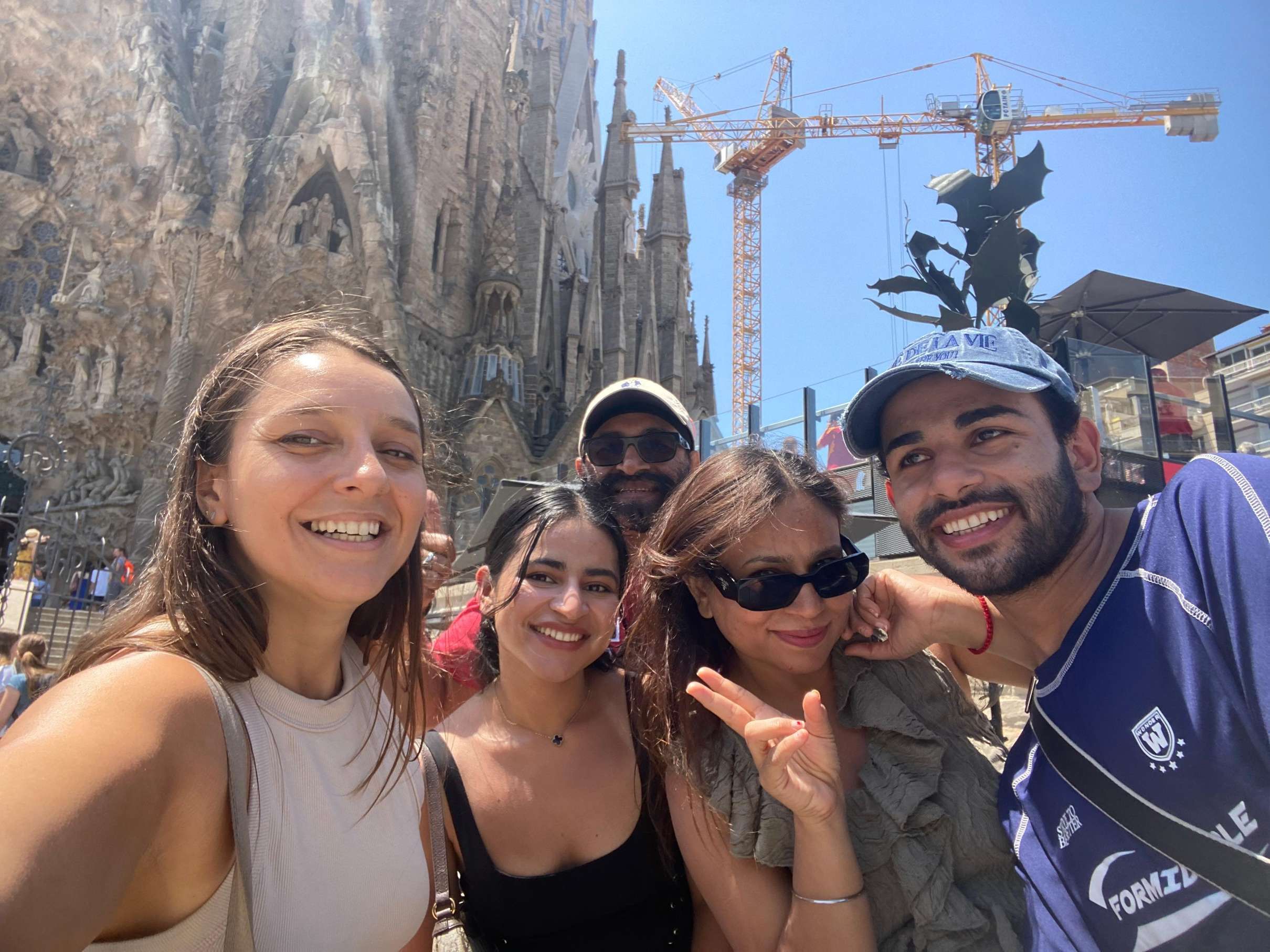 Gaudí City Walking Tour with Sagrada Familia Entry, Barcelona — photo 3