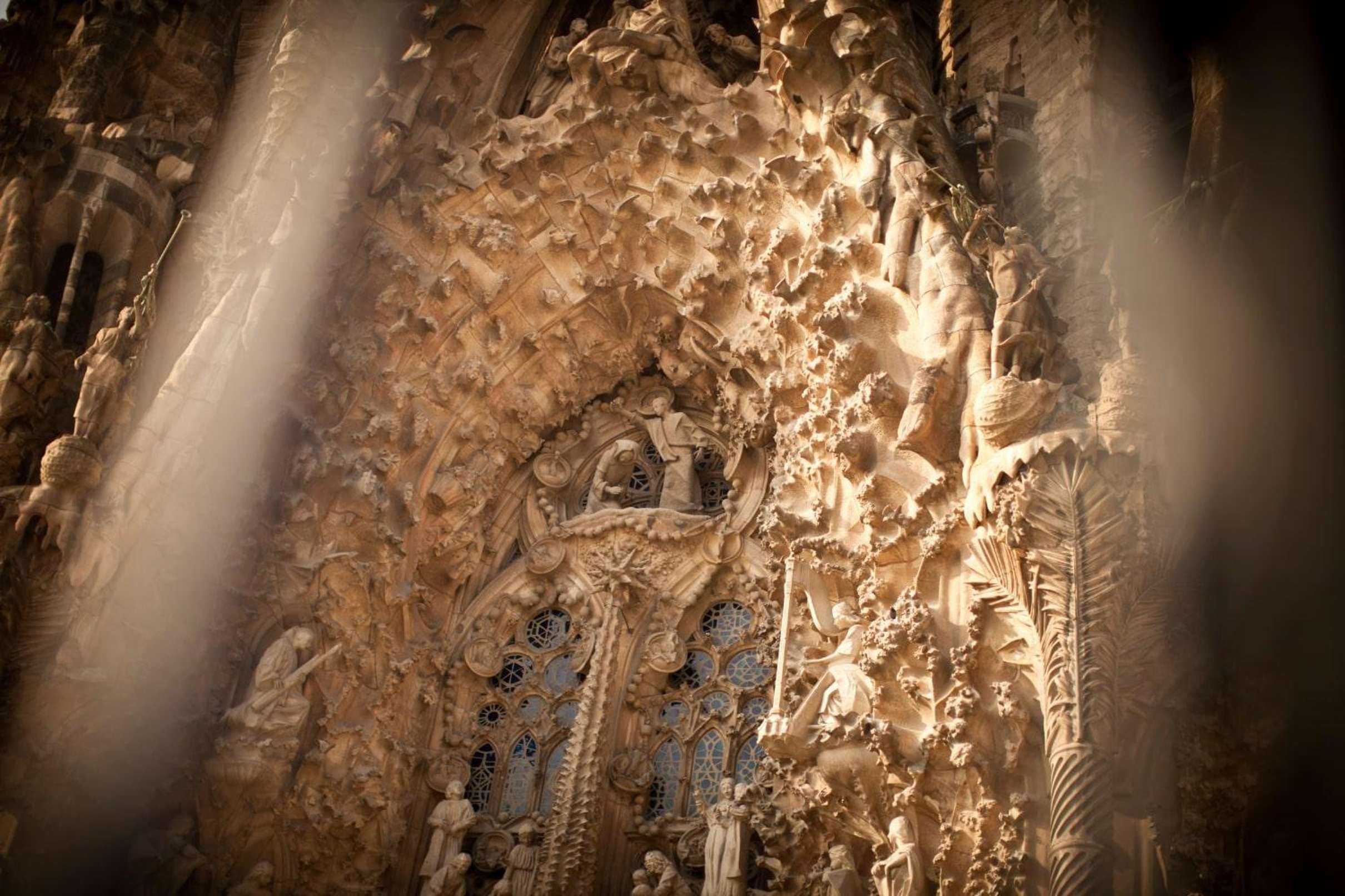 Family Sagrada Familia Tour with Interactive Activities, Barcelona — photo 4