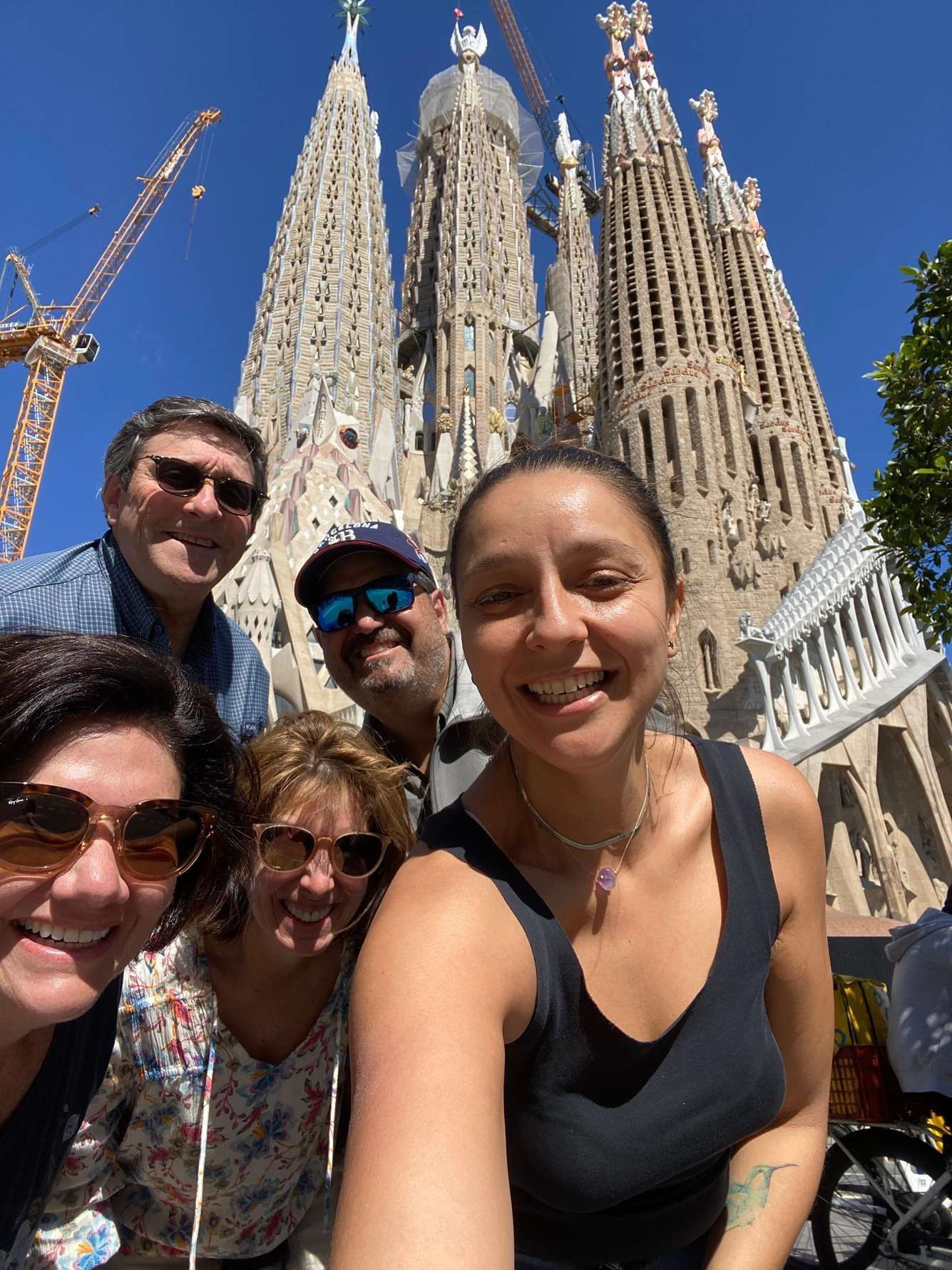 Sagrada Familia Private & Small Group Official Guide Tour, Barcelona — photo 1