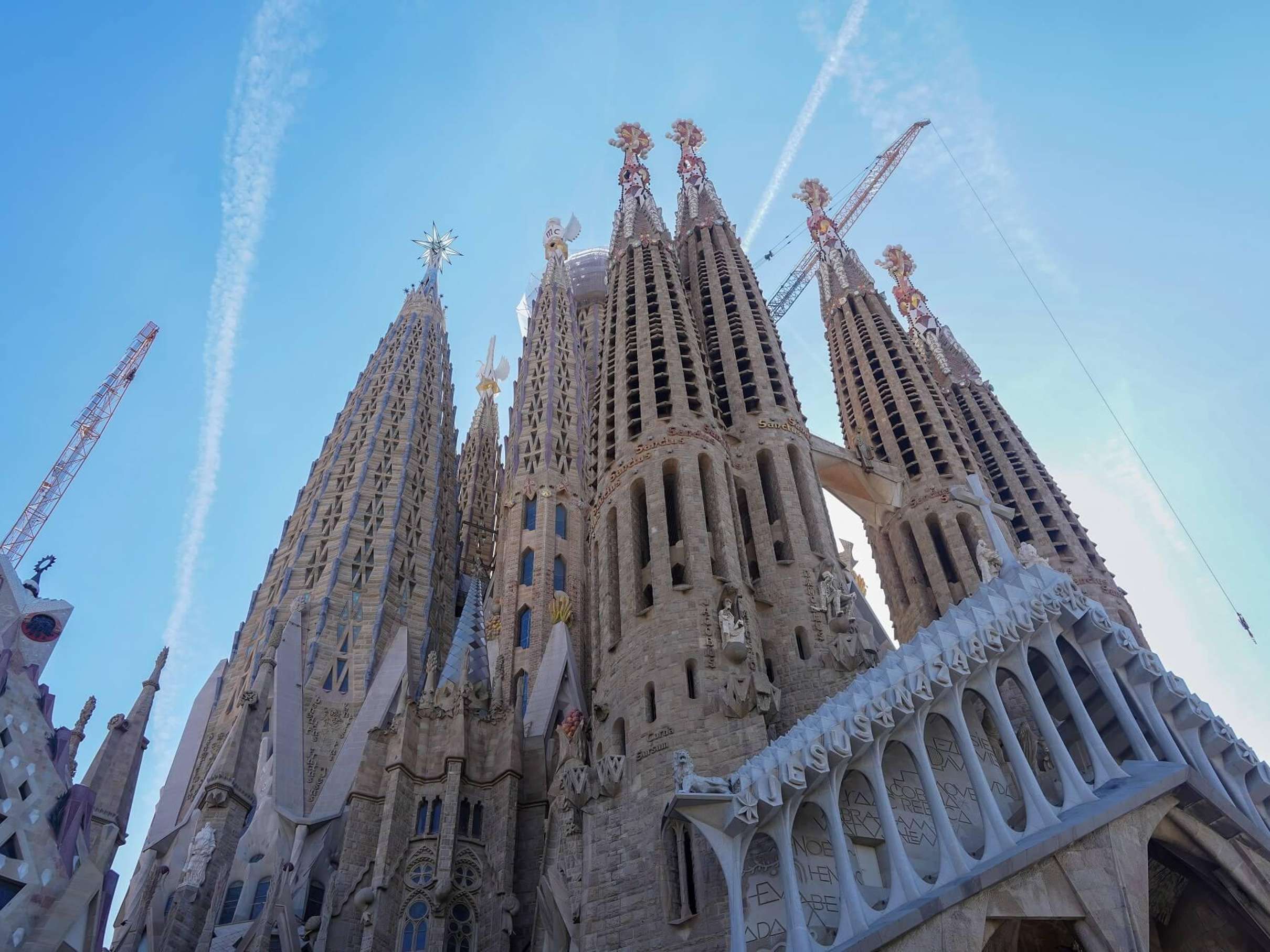 Barcelona Gaudí Combo Tour: Park Güell & Sagrada Familia, Barcelona — photo 4