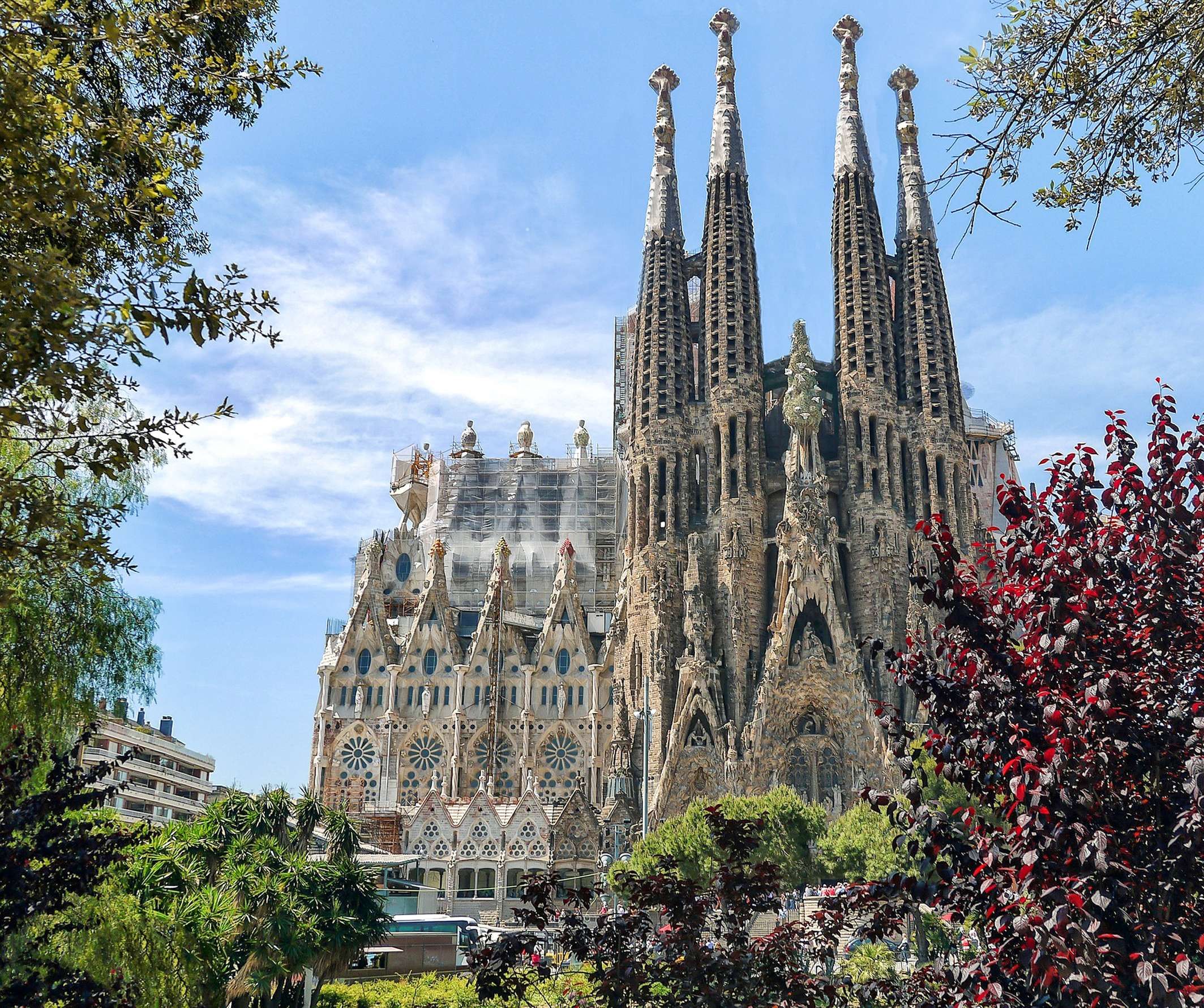 Sagrada Familia Skip-the-Line Tour with School Visit, Barcelona — photo 1