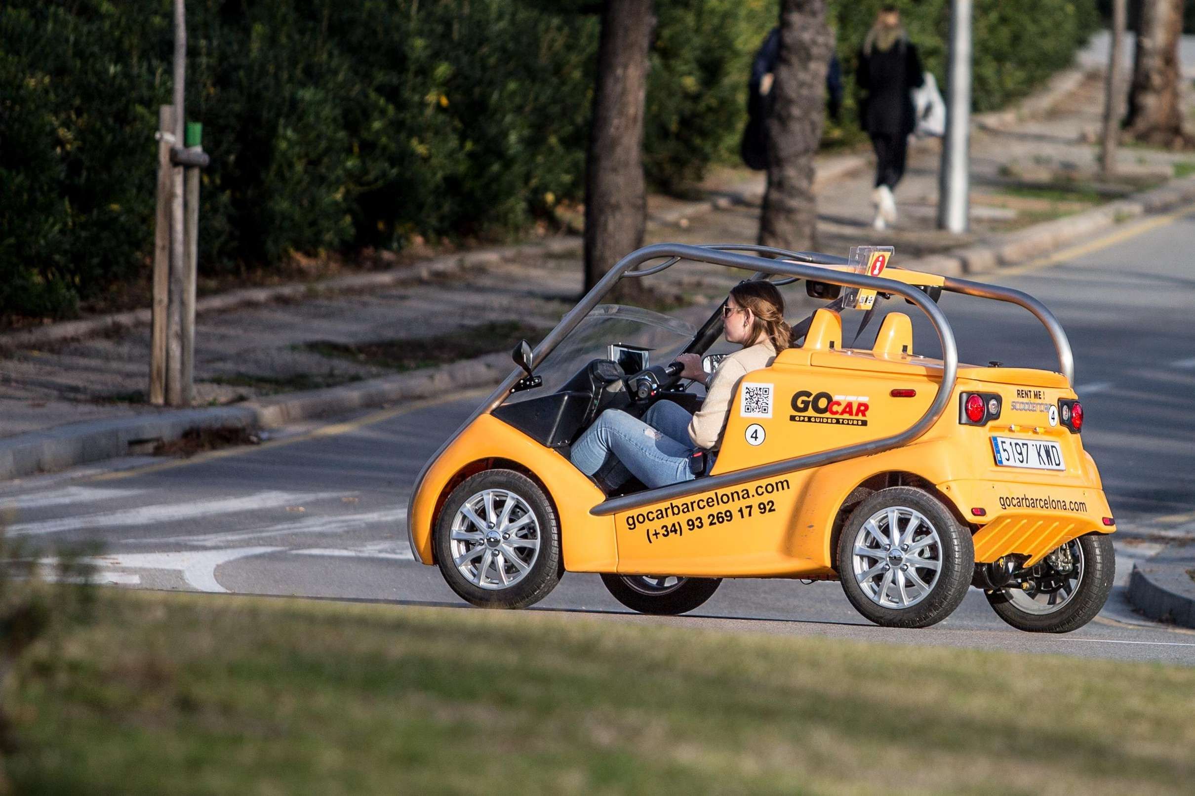 Barcelona Electric GoCar Tour: 6 Gaudí Sites ins, Barcelona — photo 2
