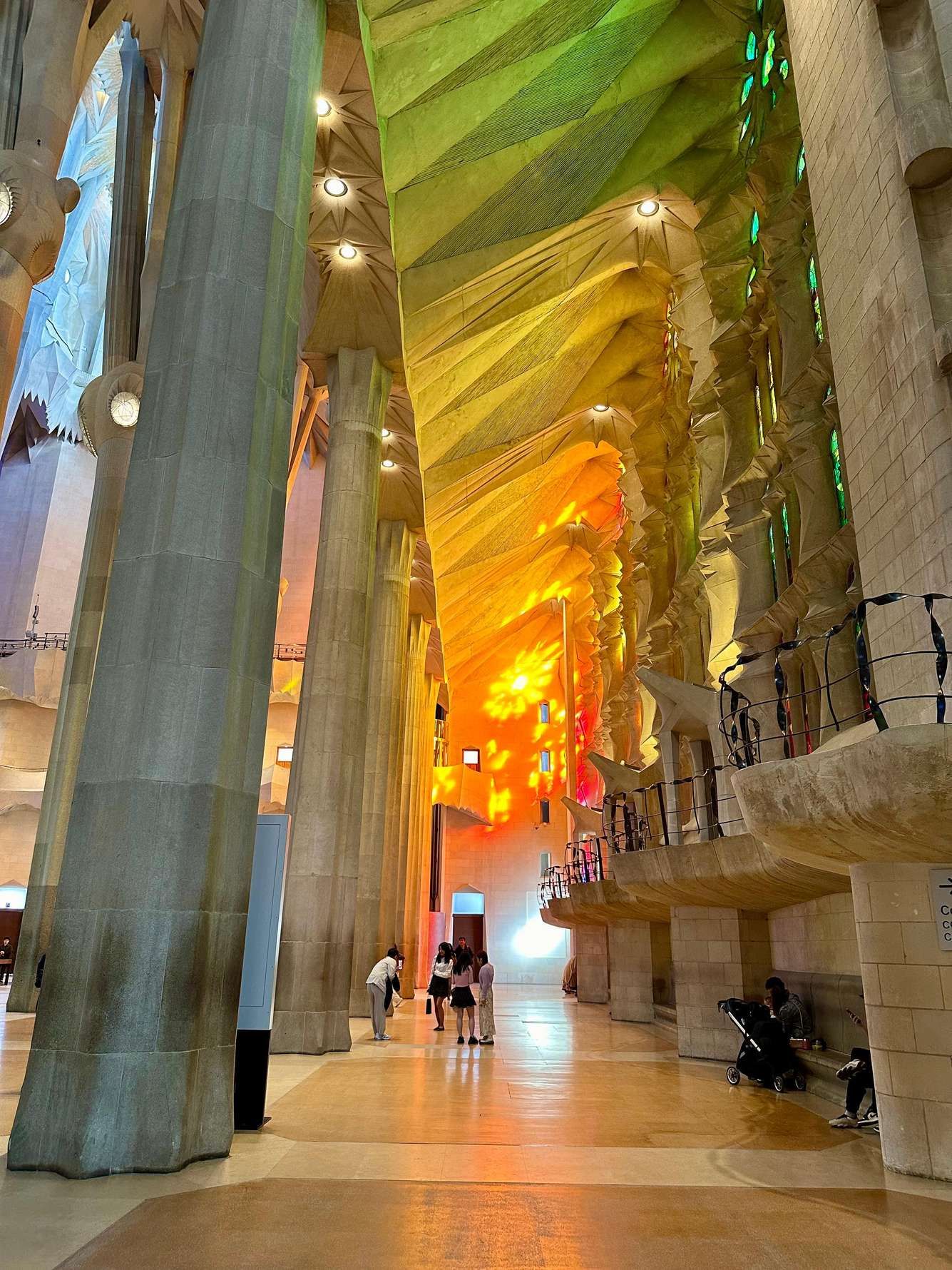 Sagrada Familia Tour with Passion Tower Views, Barcelona — photo 1