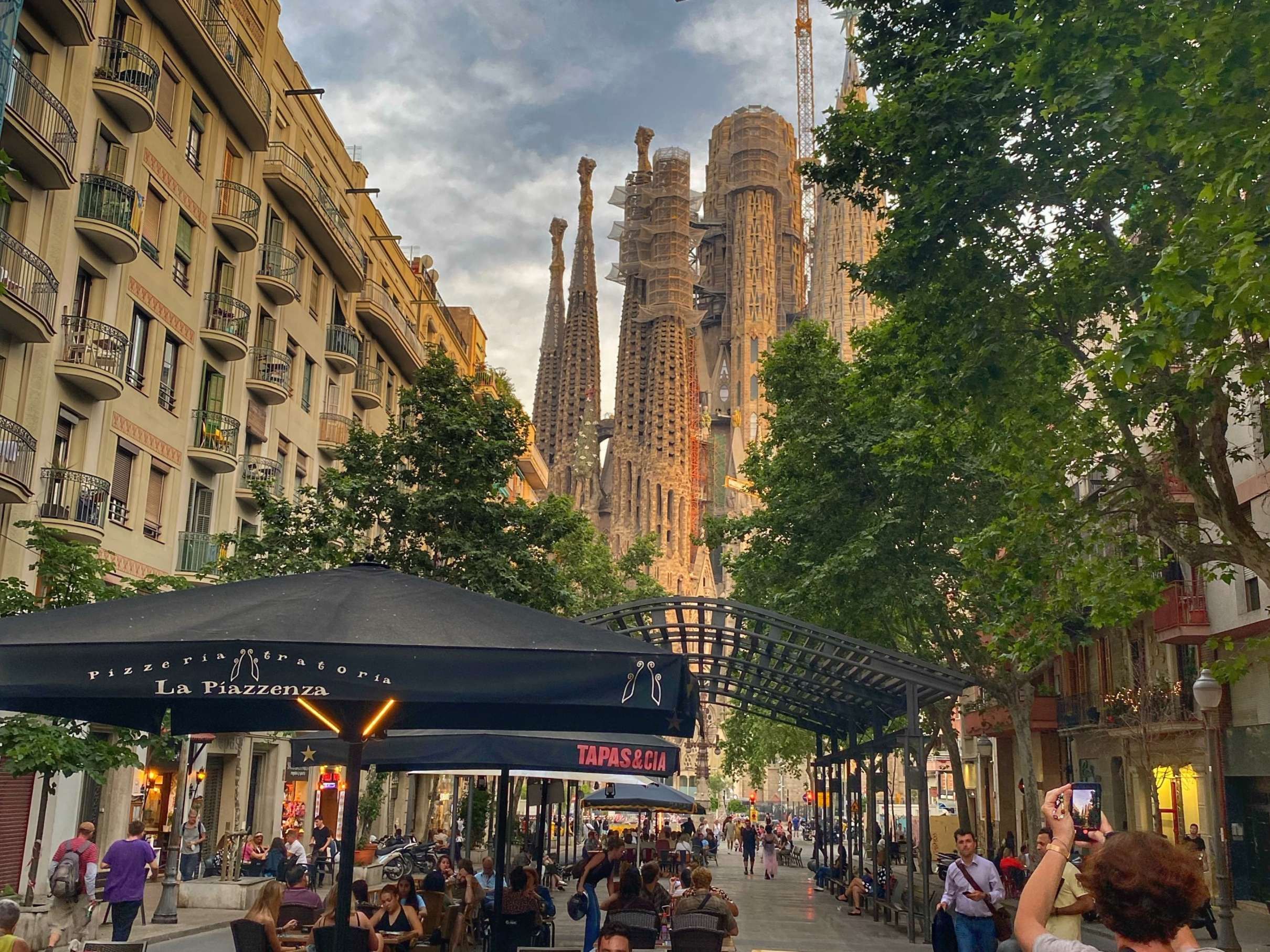 Sagrada Familia Guided Basilica Tour with Optional Tower, Barcelona — photo 4
