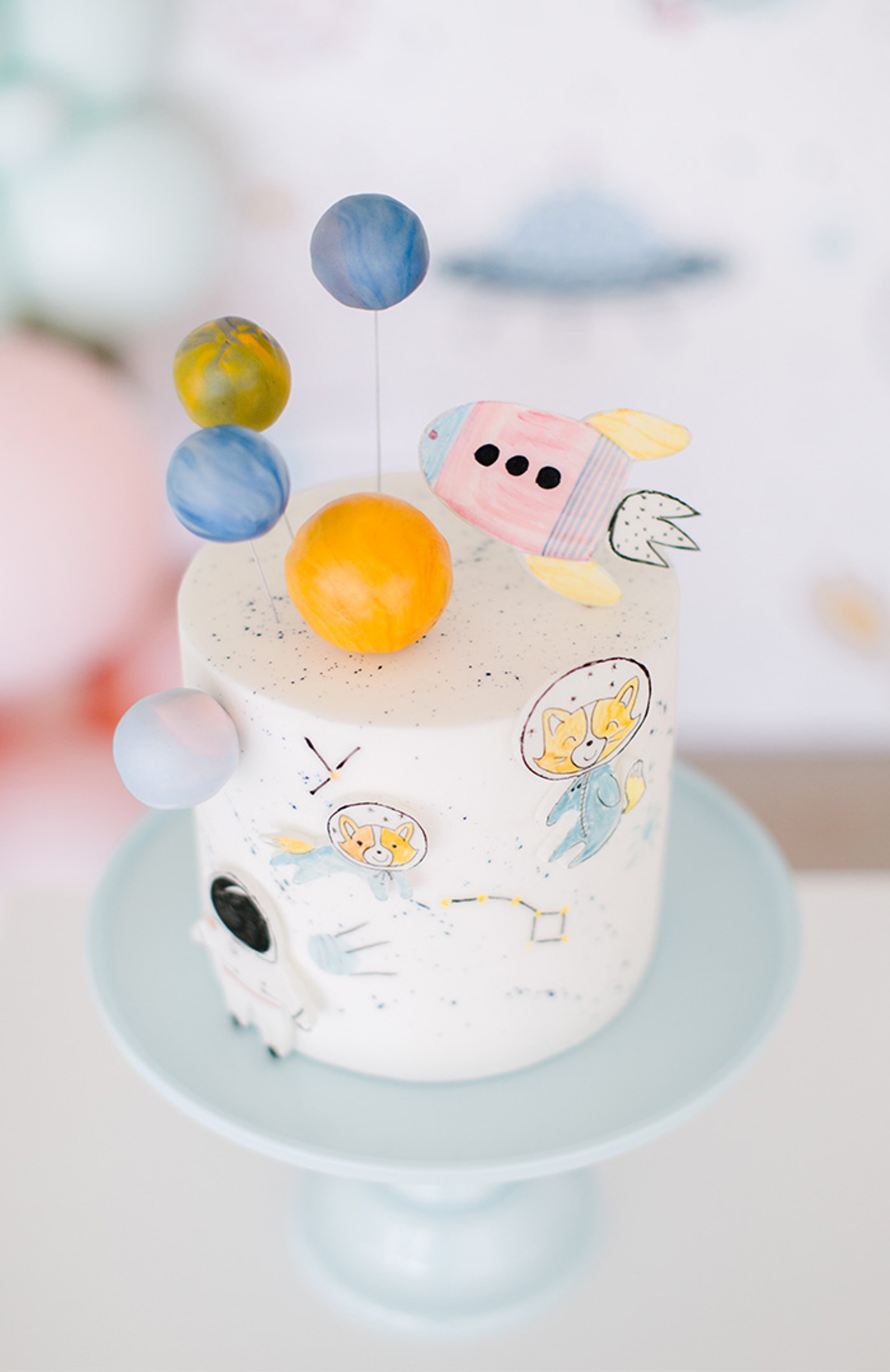 The little fox goes to the space! — 1