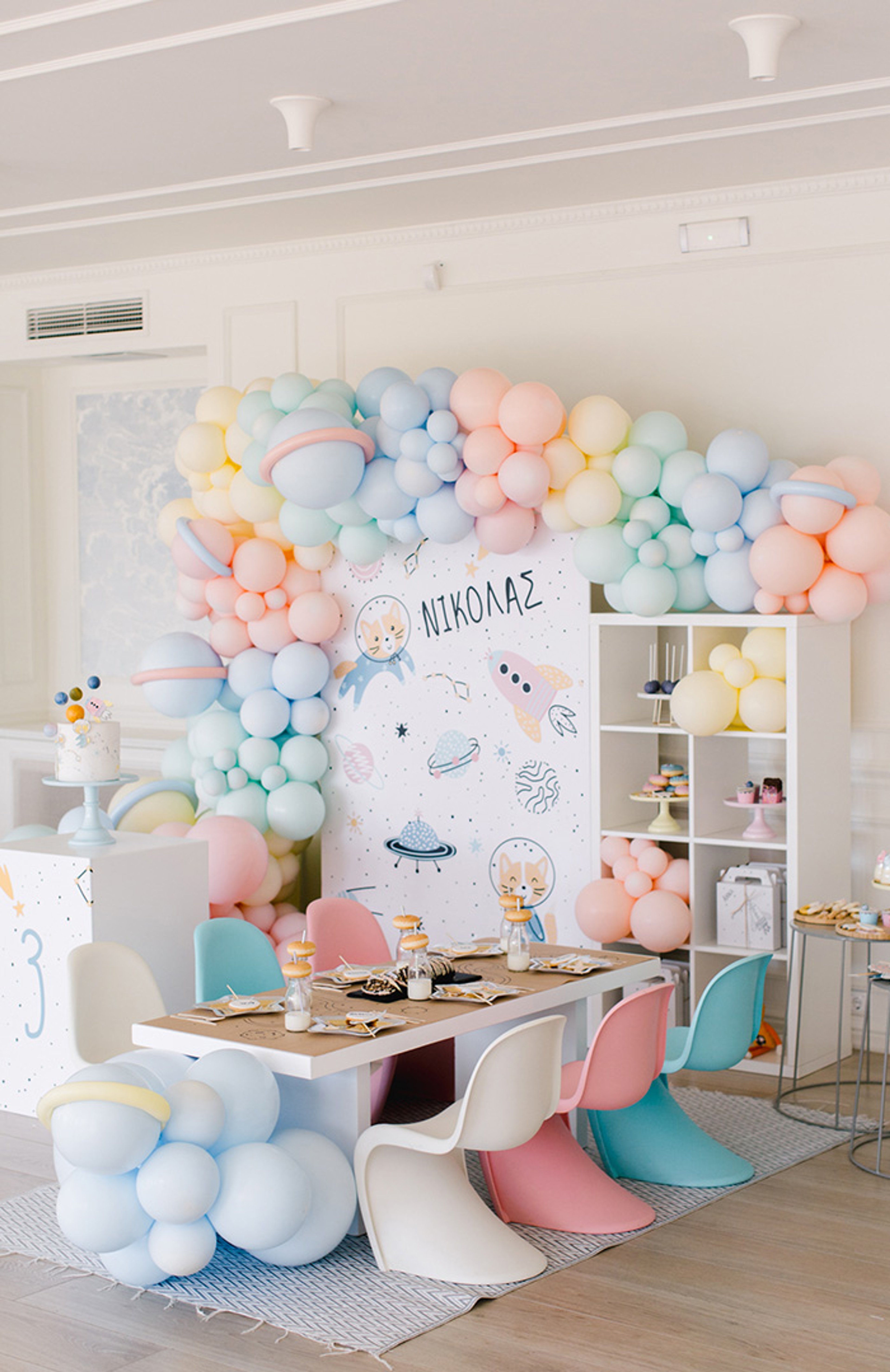 The little fox goes to the space! — 11
