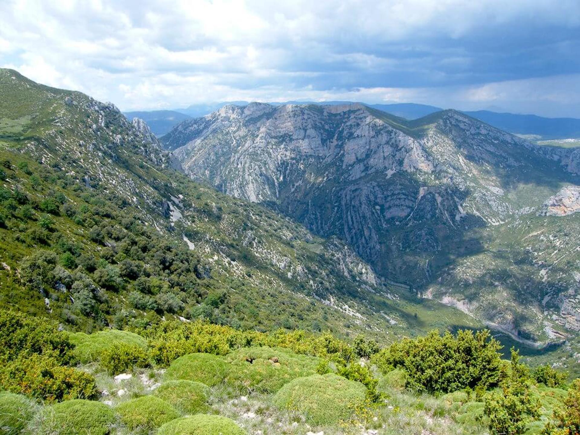 rio-isuala-walking-holidays-in-aragon