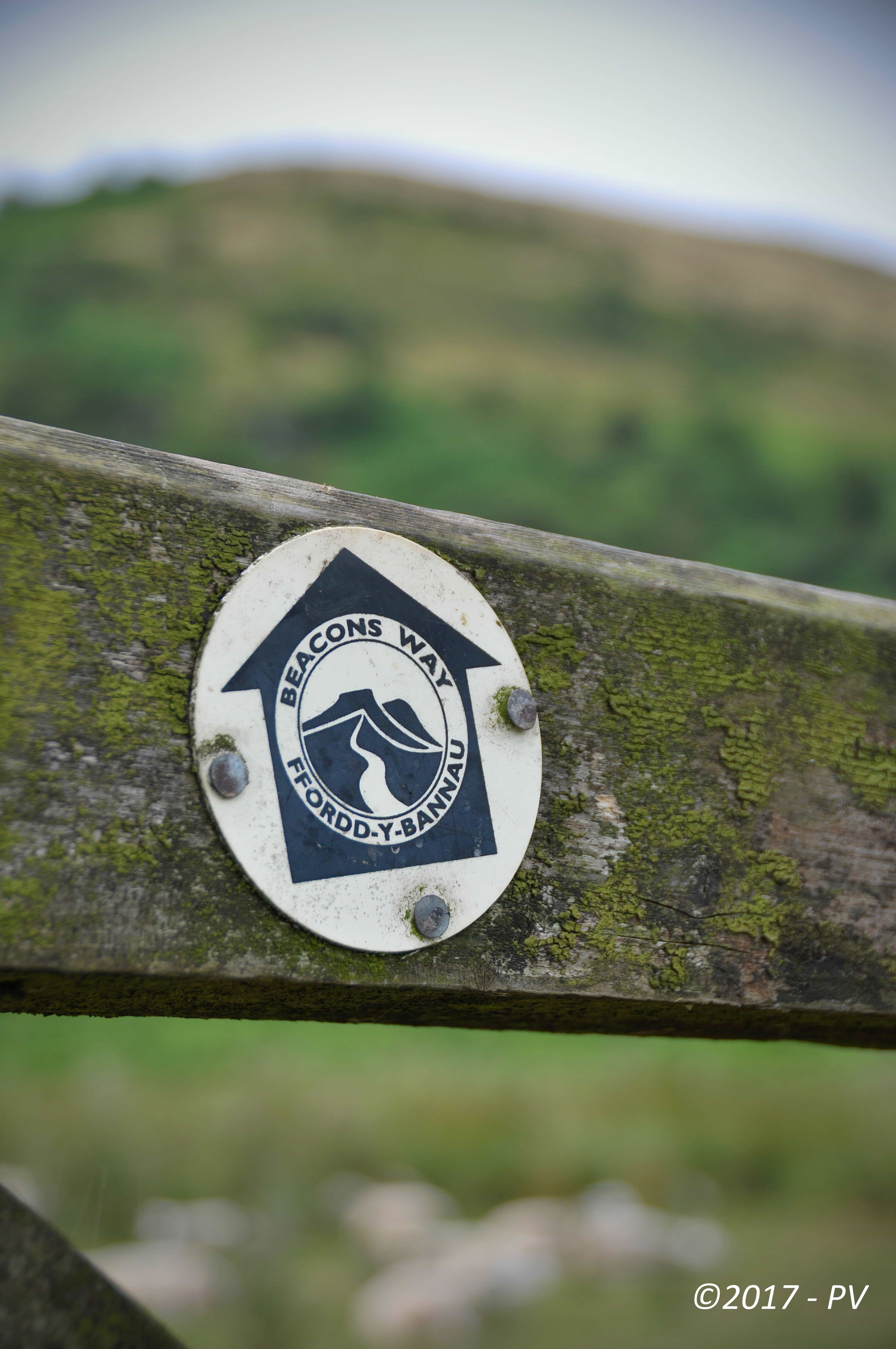 Beacons Way Waymarker