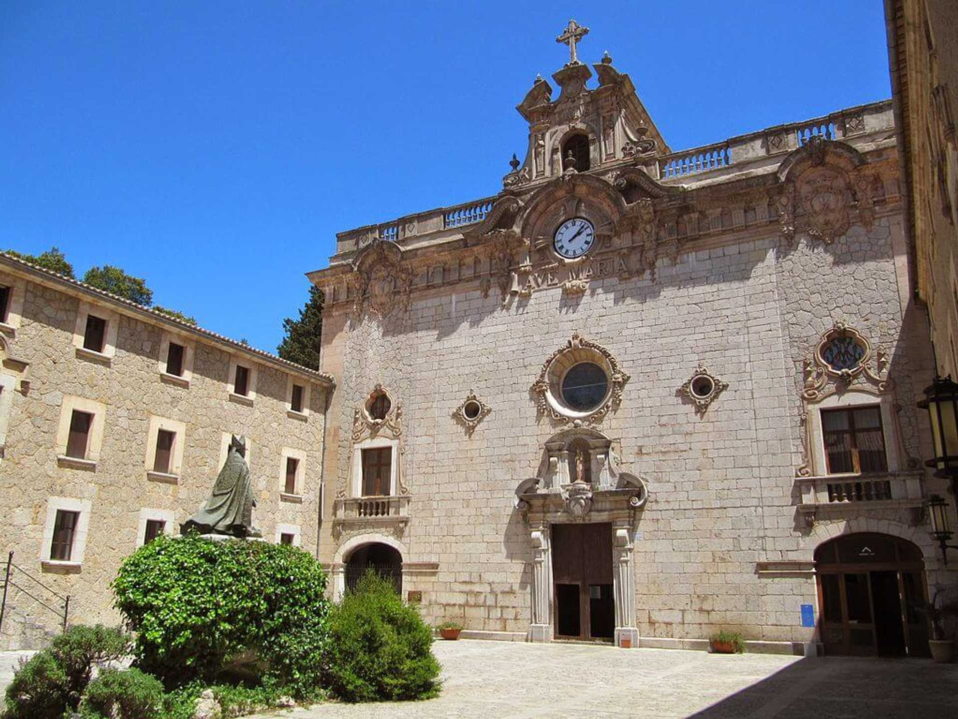 Walking Holidays in Mallorca